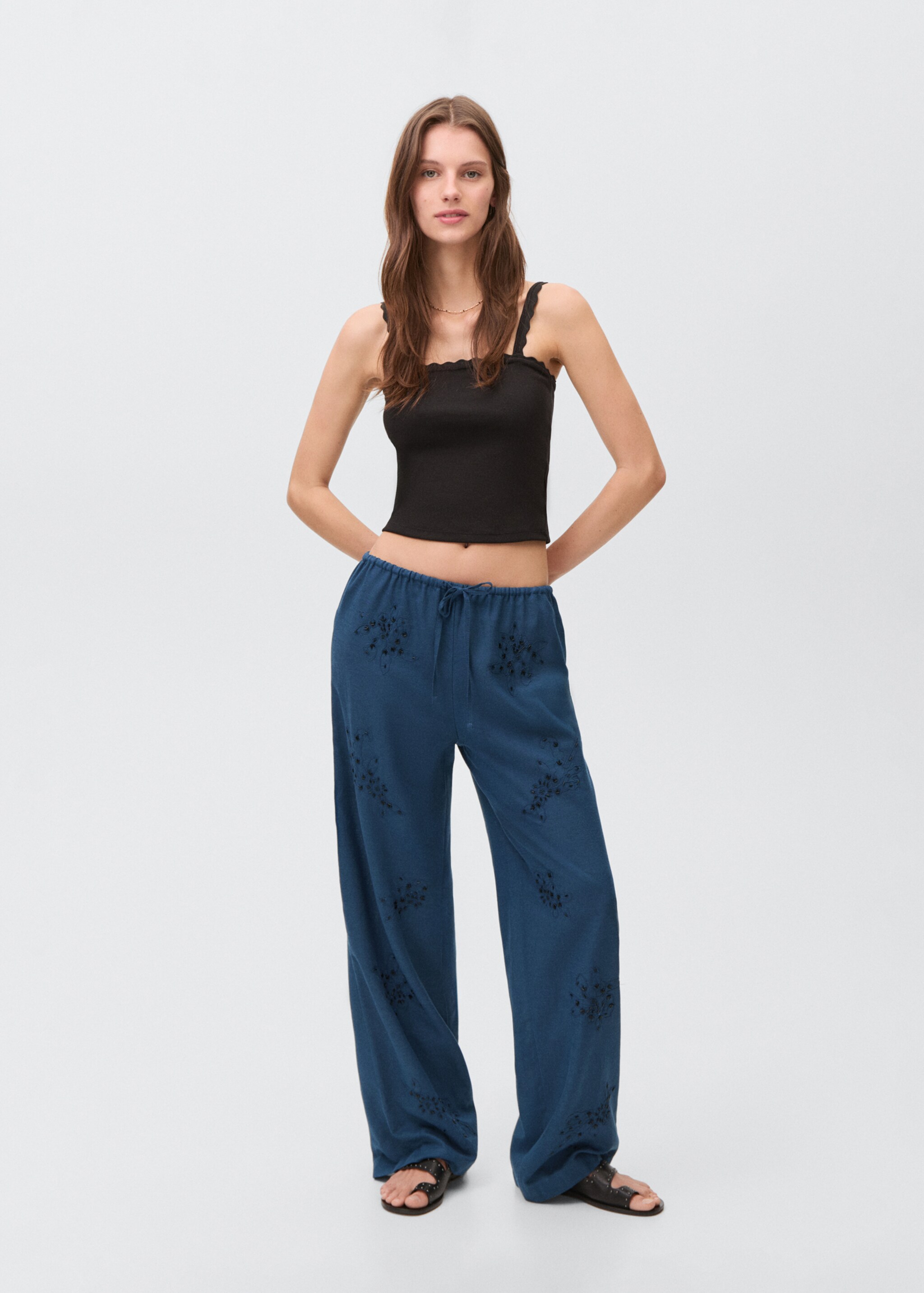 Beaded embroidered trousers - General plane