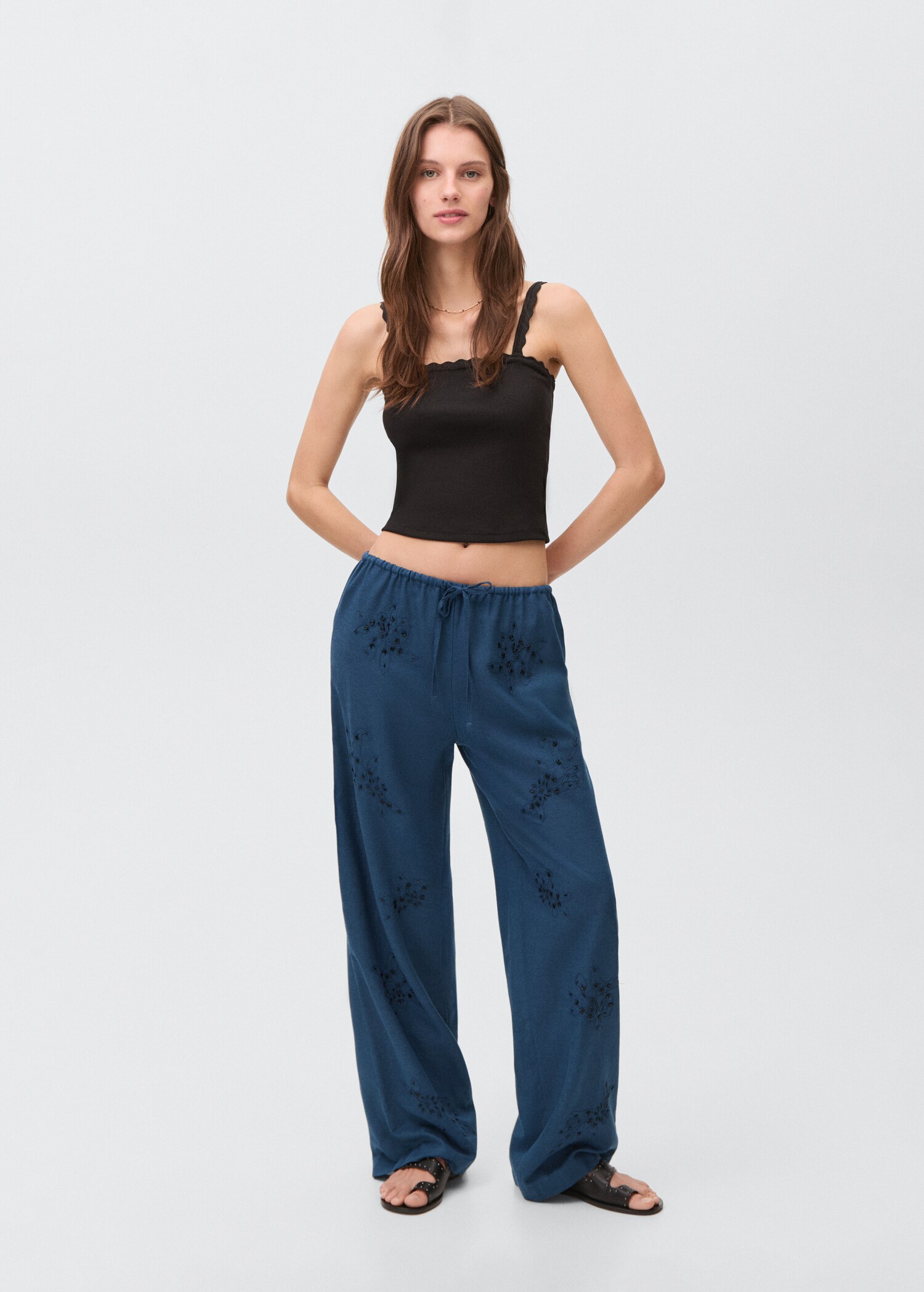 Beaded embroidered trousers - General plane