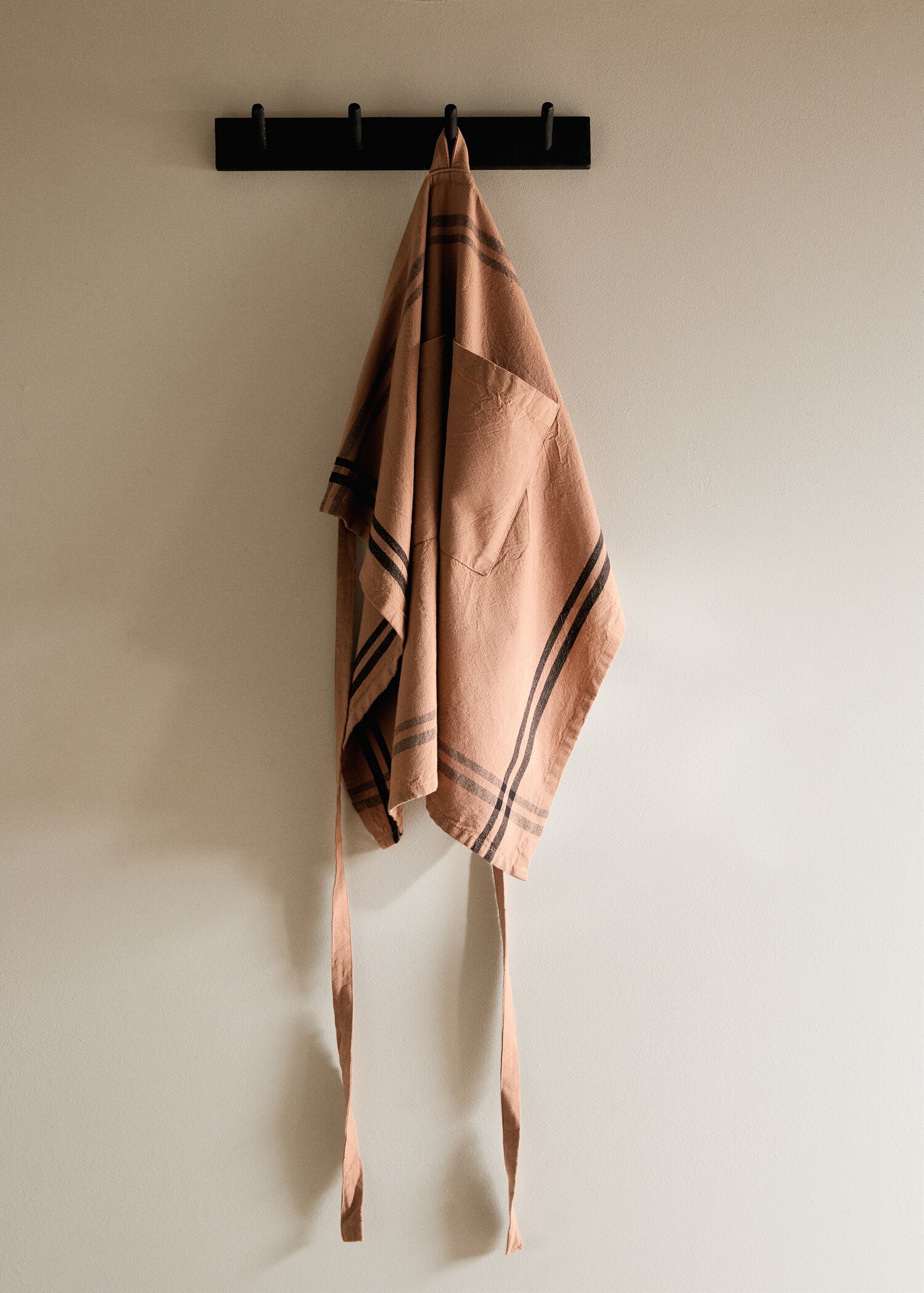 Overdyed striped apron - General plane