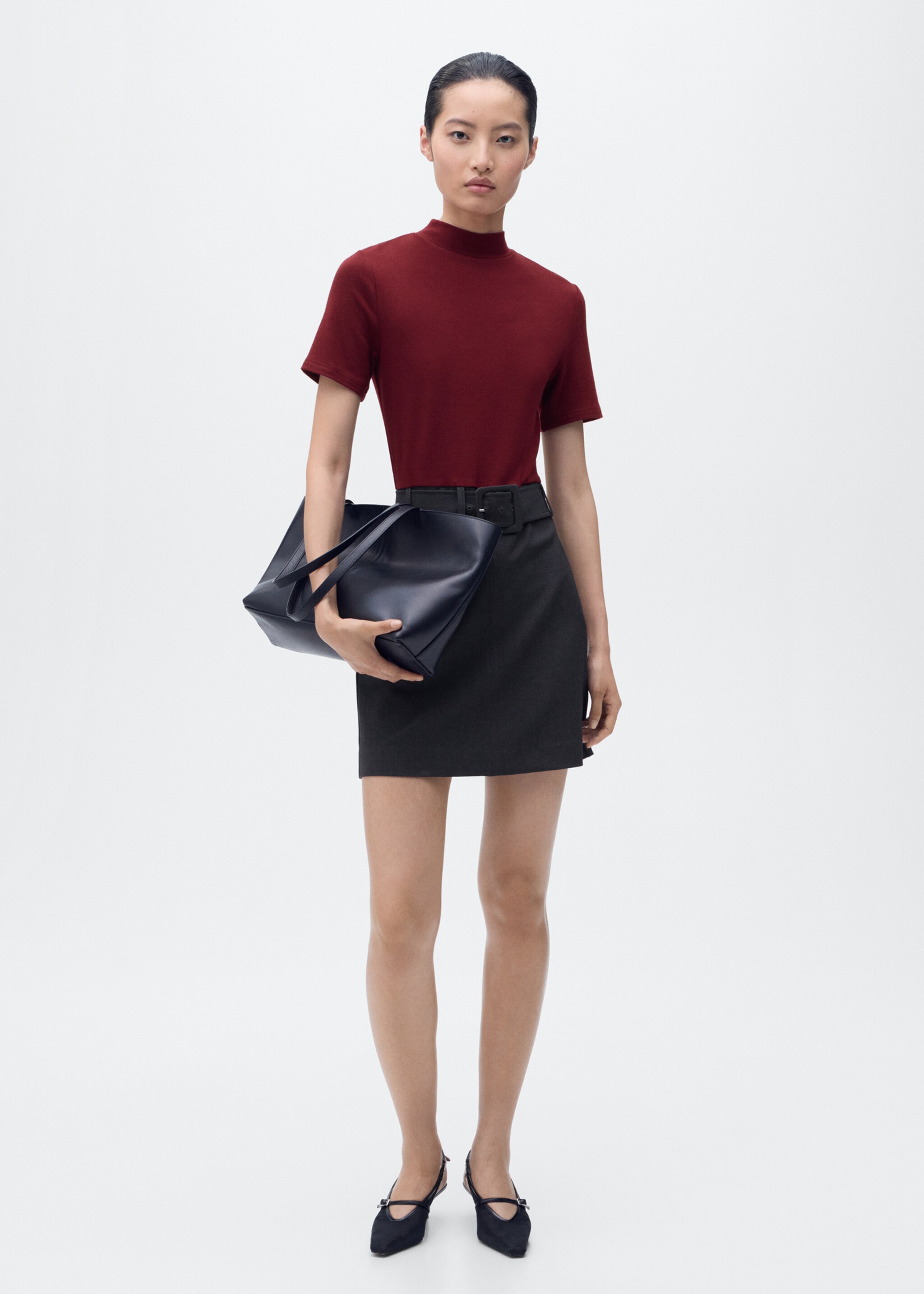 Short dress with belt - General plane, Burgundy. Ref: 17064074-00.