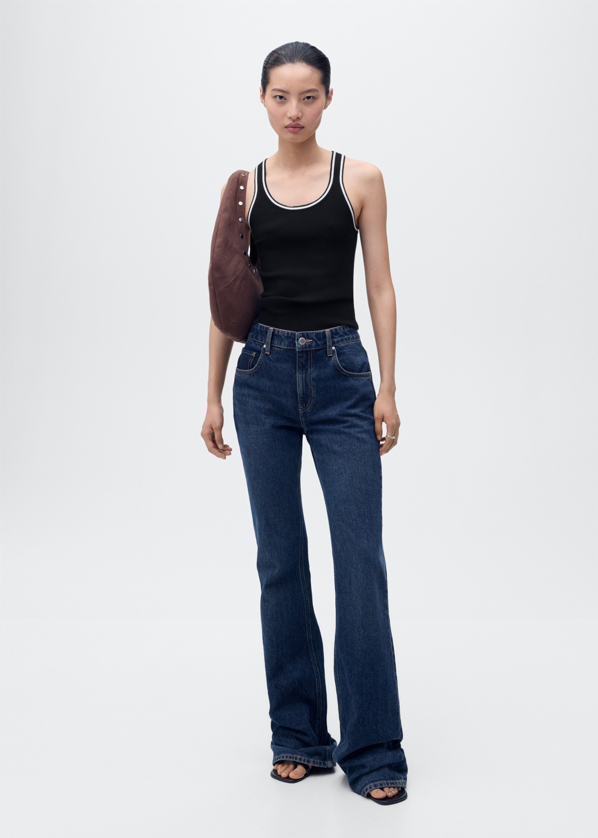 Knitted top with contrast details - General plane
