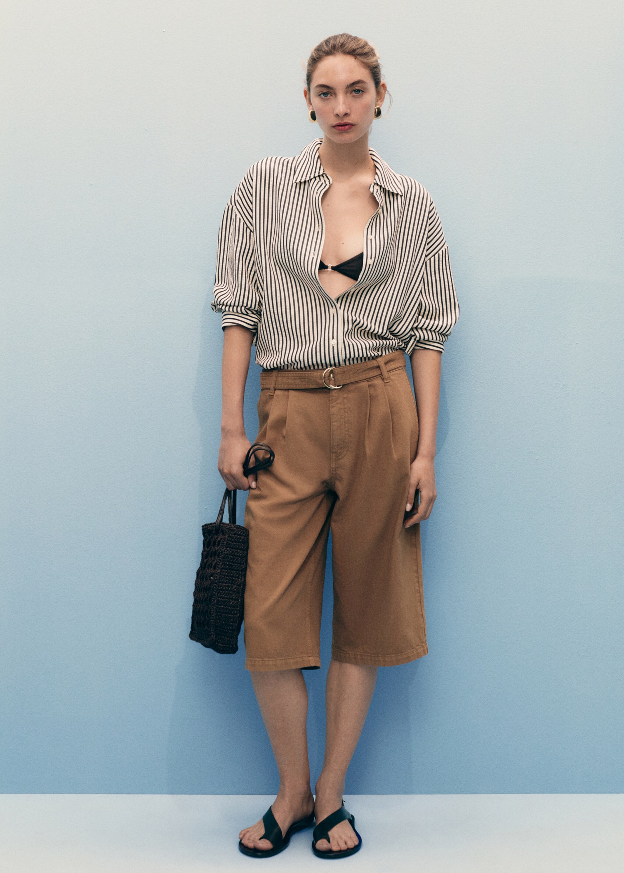 Bermudashorts i jorts-denim med belte - Total bildeutsnitt, Brun. Ref: 17064101-00.