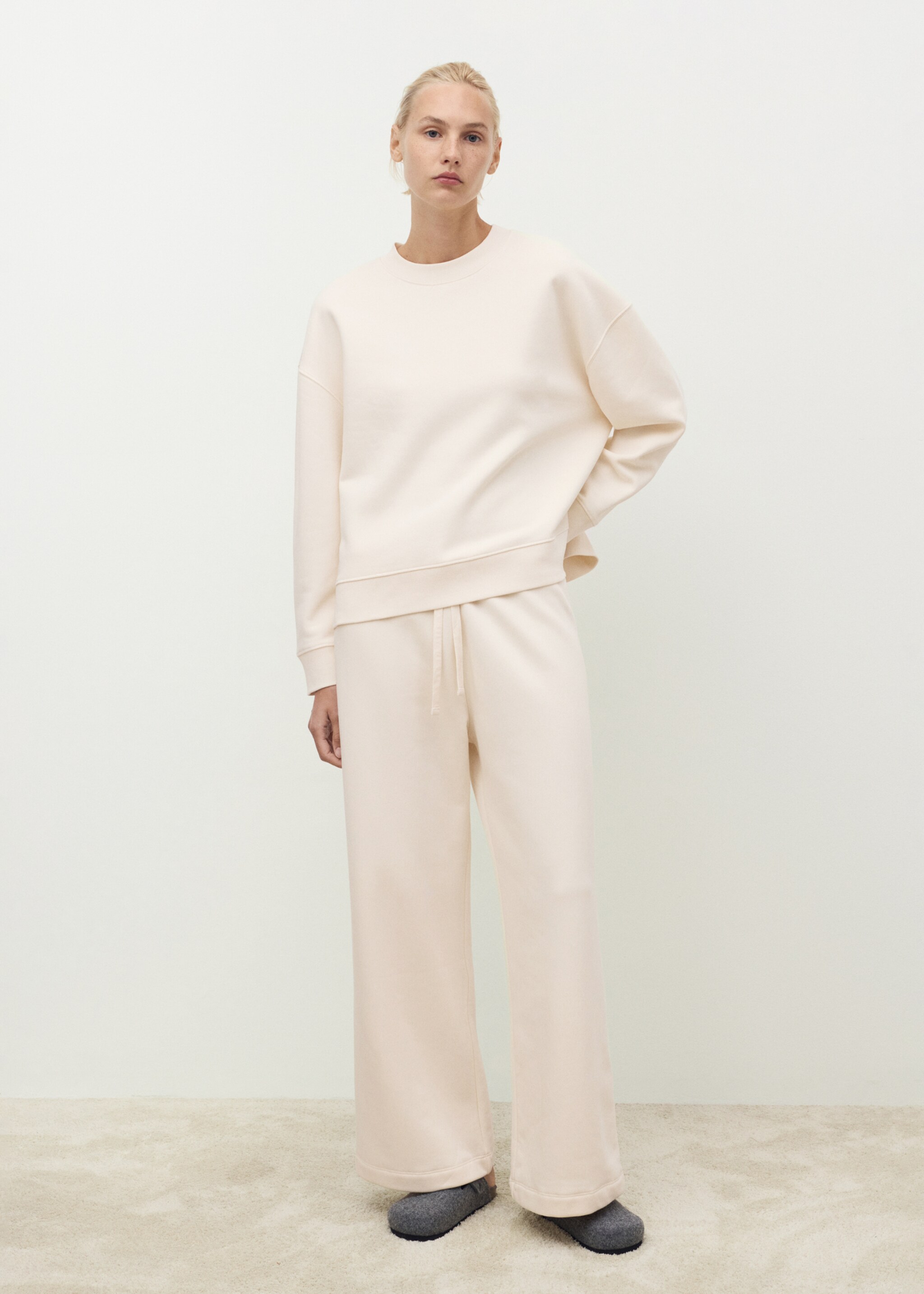 Fluid cotton sweatshirt - General plane, Vanilla. Ref: 17064107-00.