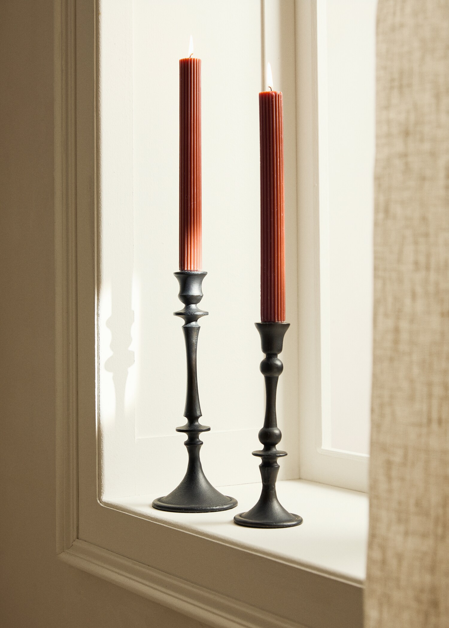 Dekorativní svíčky s reliéfním vzorem - Celkový náhled