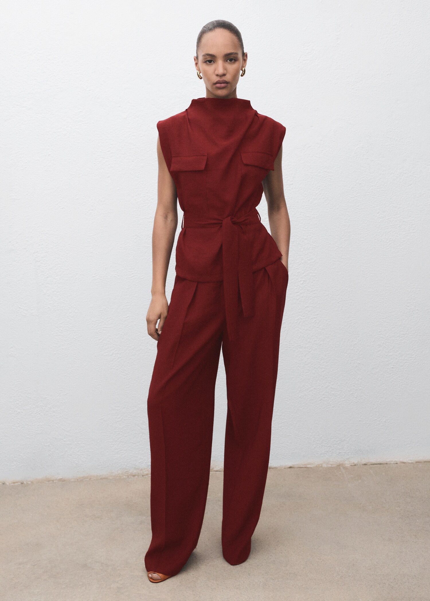 Blouse with draped neck and belt - General plane