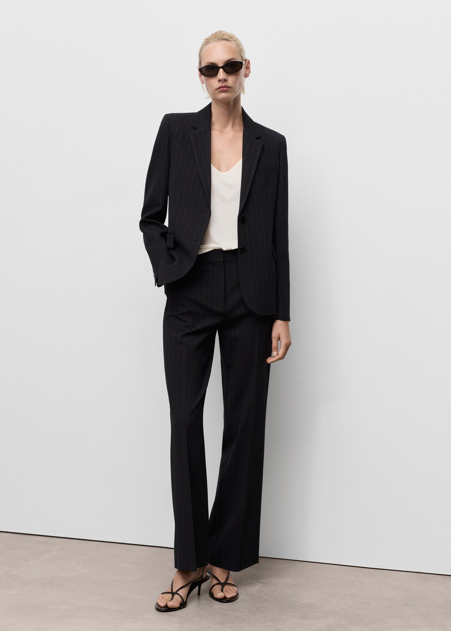 Straight-fit suit jacket - General plane