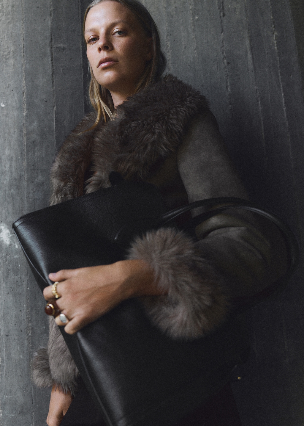 Medium bag with pebbled effect leather