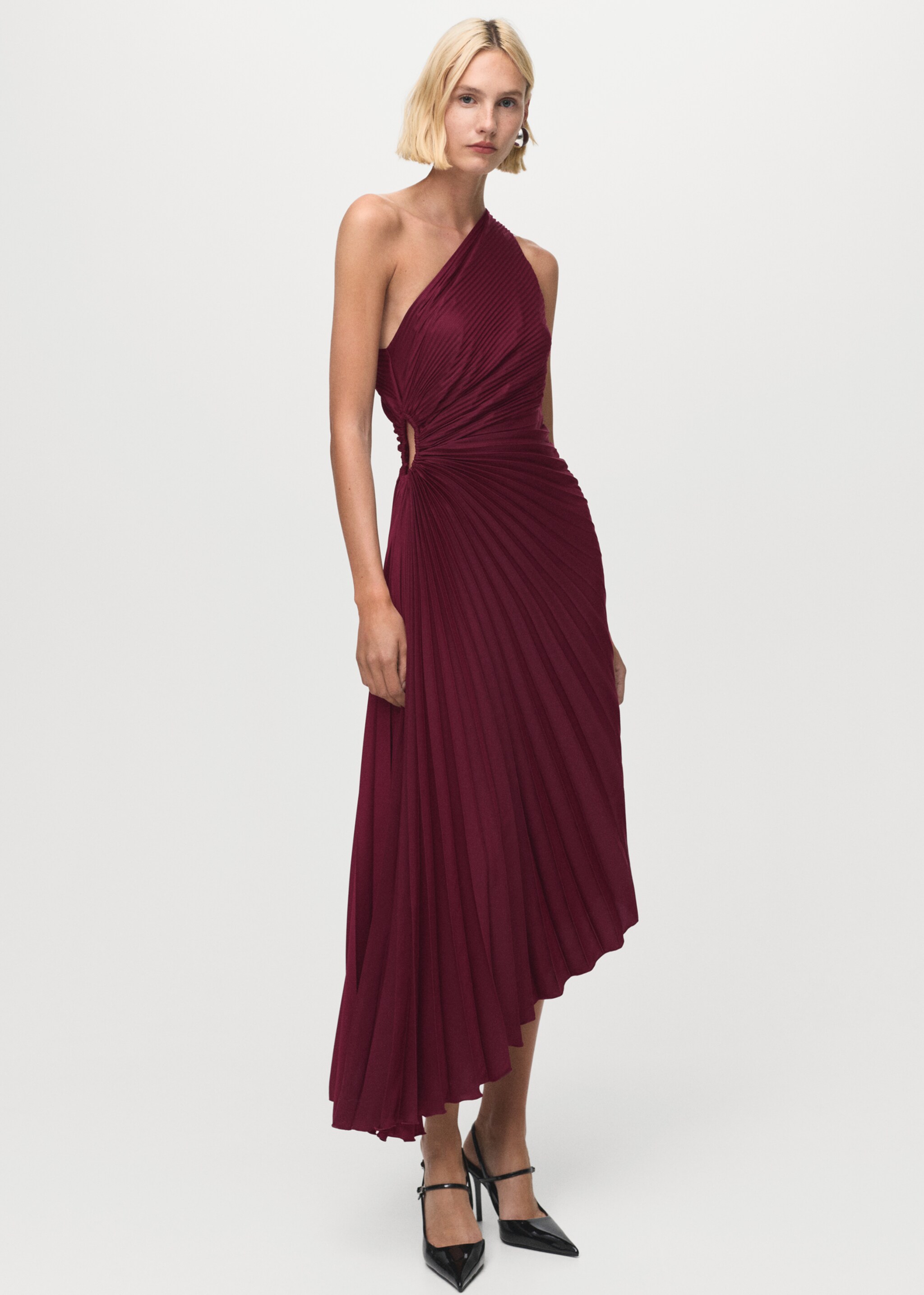 Asymmetrical pleated dress with opening - General plane, Purple. Ref: 17065999-00.