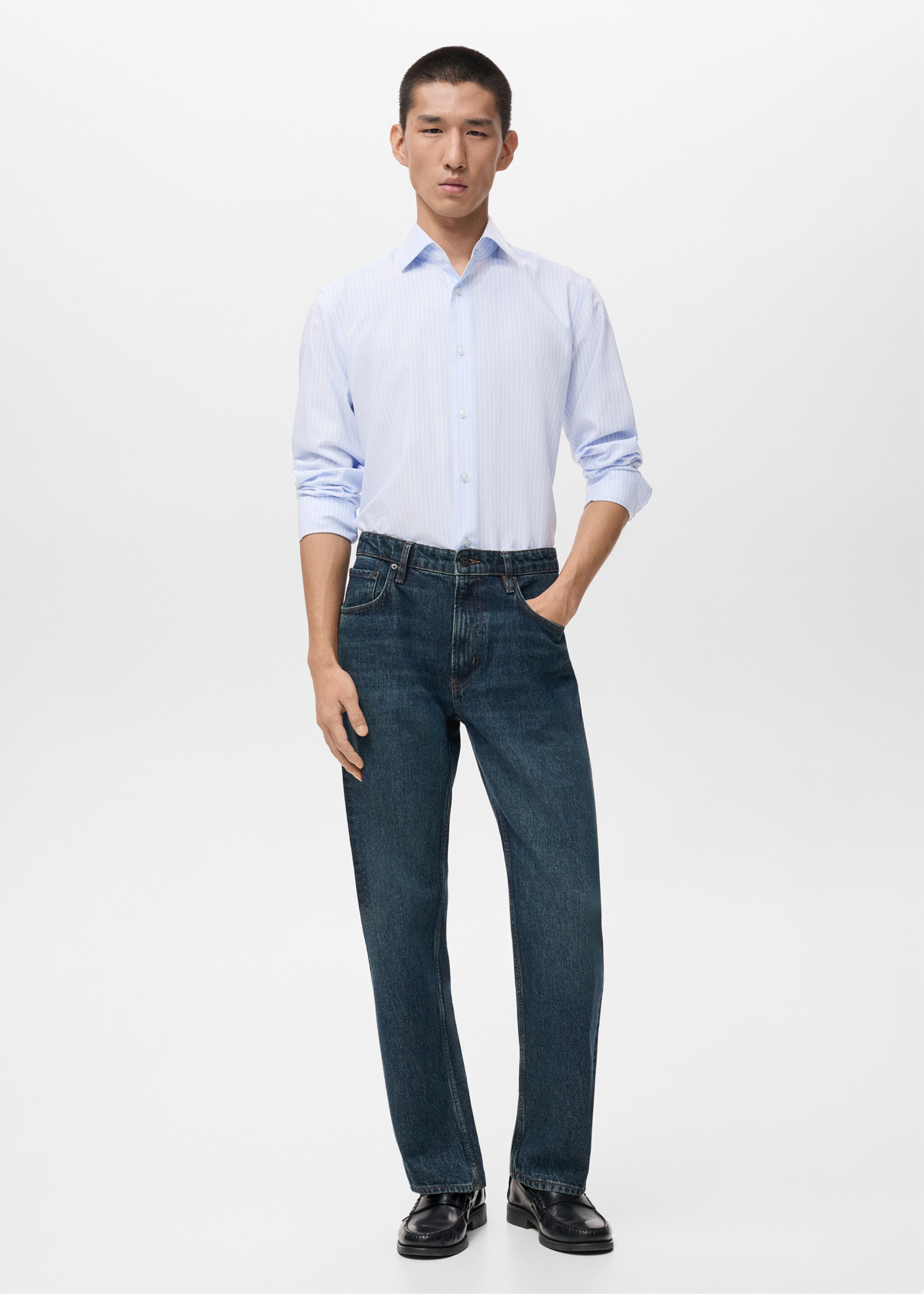 Gestreiftes Slim Fit-Hemd aus 100 % Baumwolle - Allgemeine Ansicht, Himmelblau. Ref: 17066000-00.