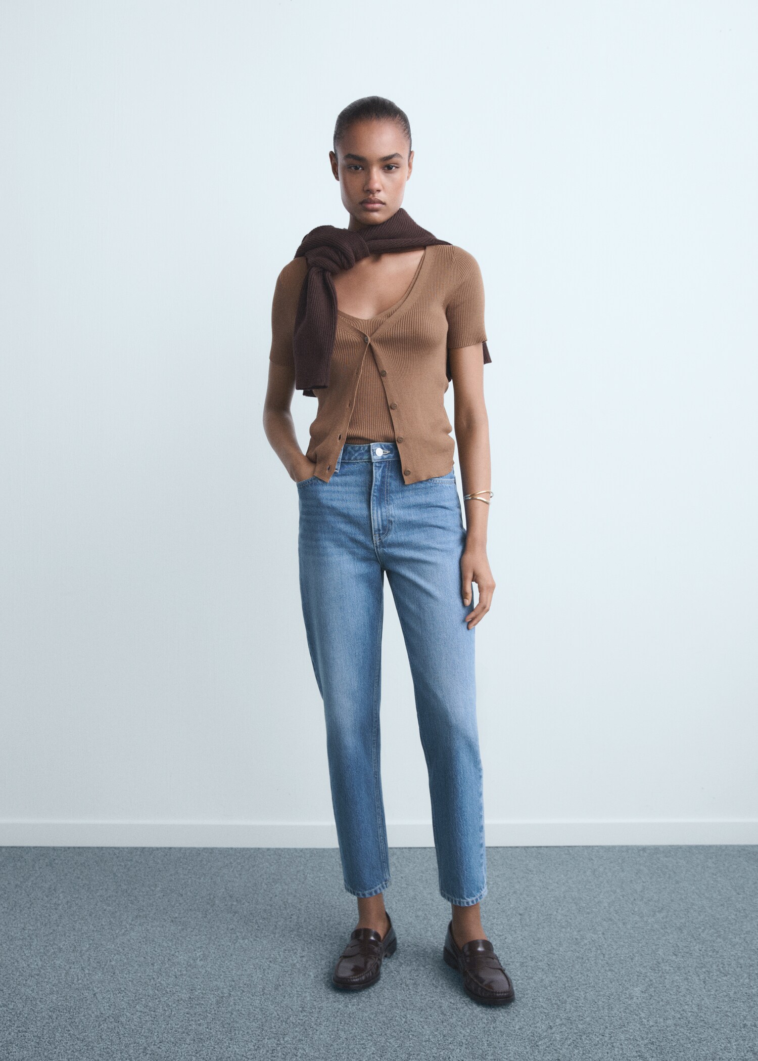 Mom2000 high-rise jeans - General plane
