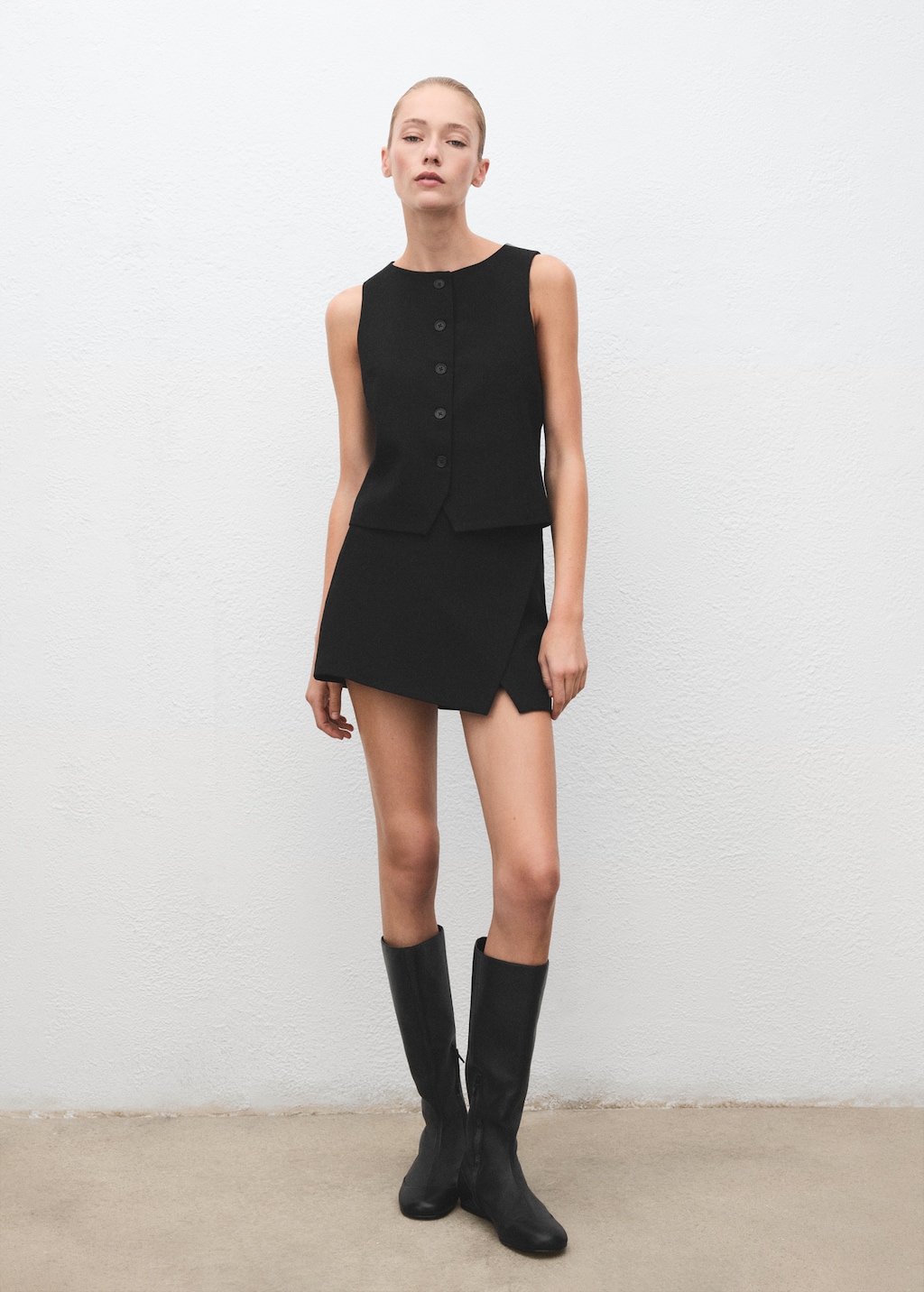 Suit vest with buttons - image 2