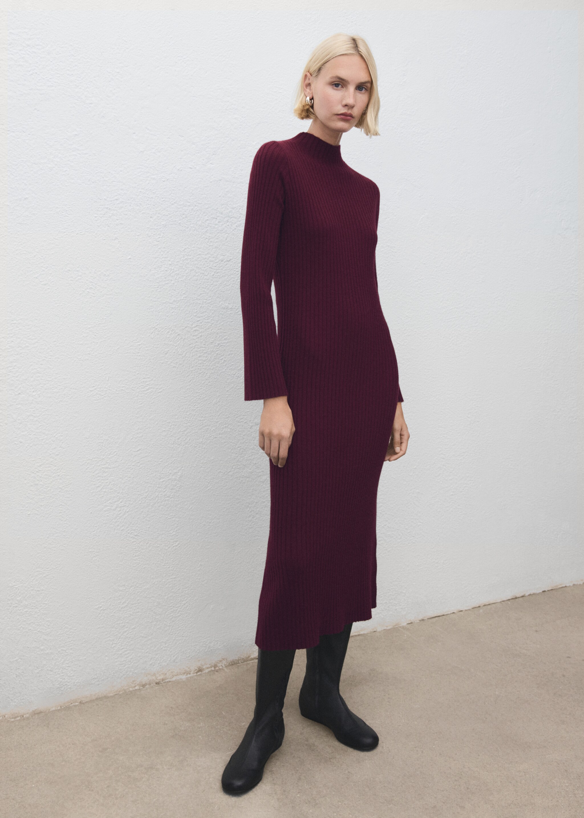 Perkins-neck ribbed dress - General plane, Wine. Ref: 17067801-00.