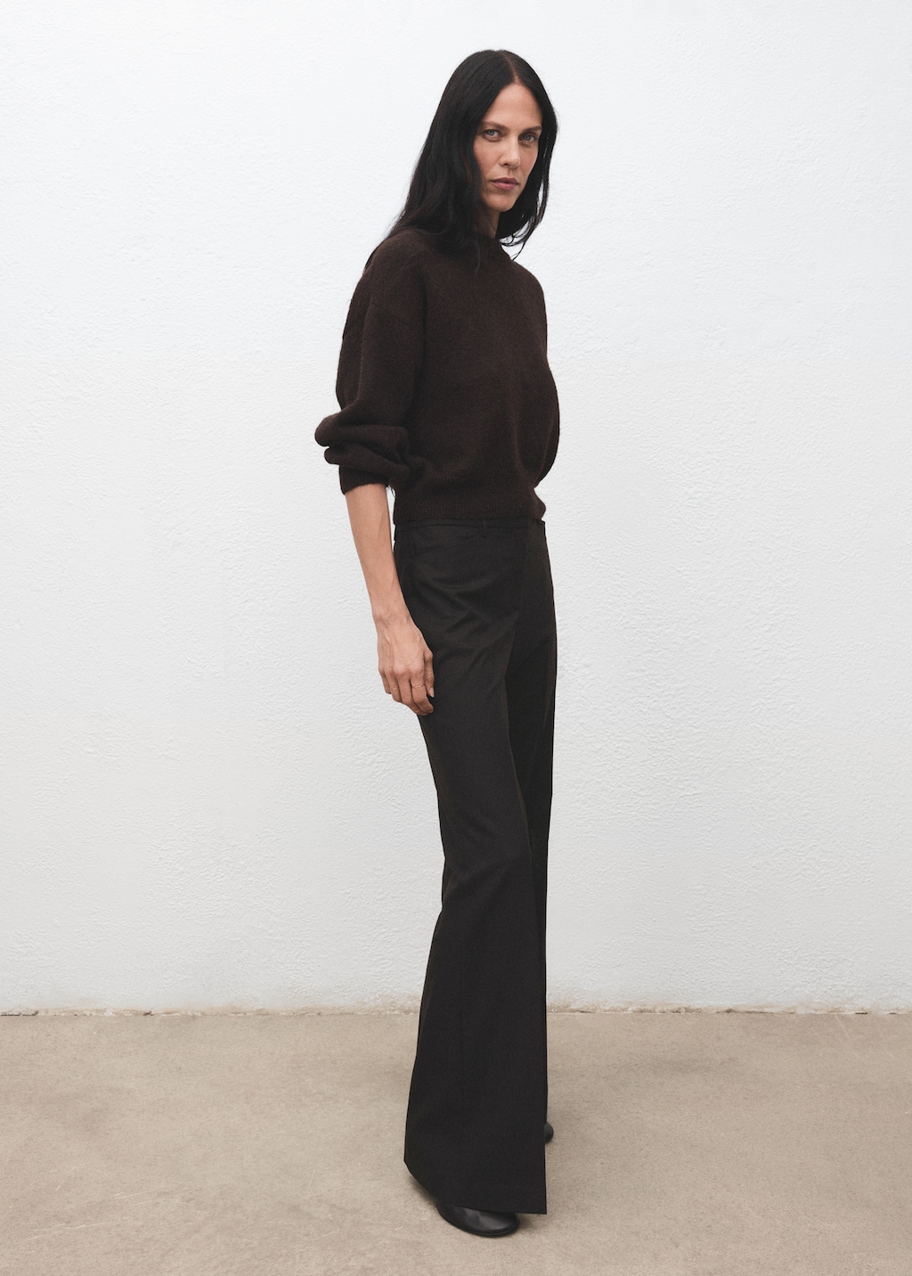 Mid-rise flare pants
