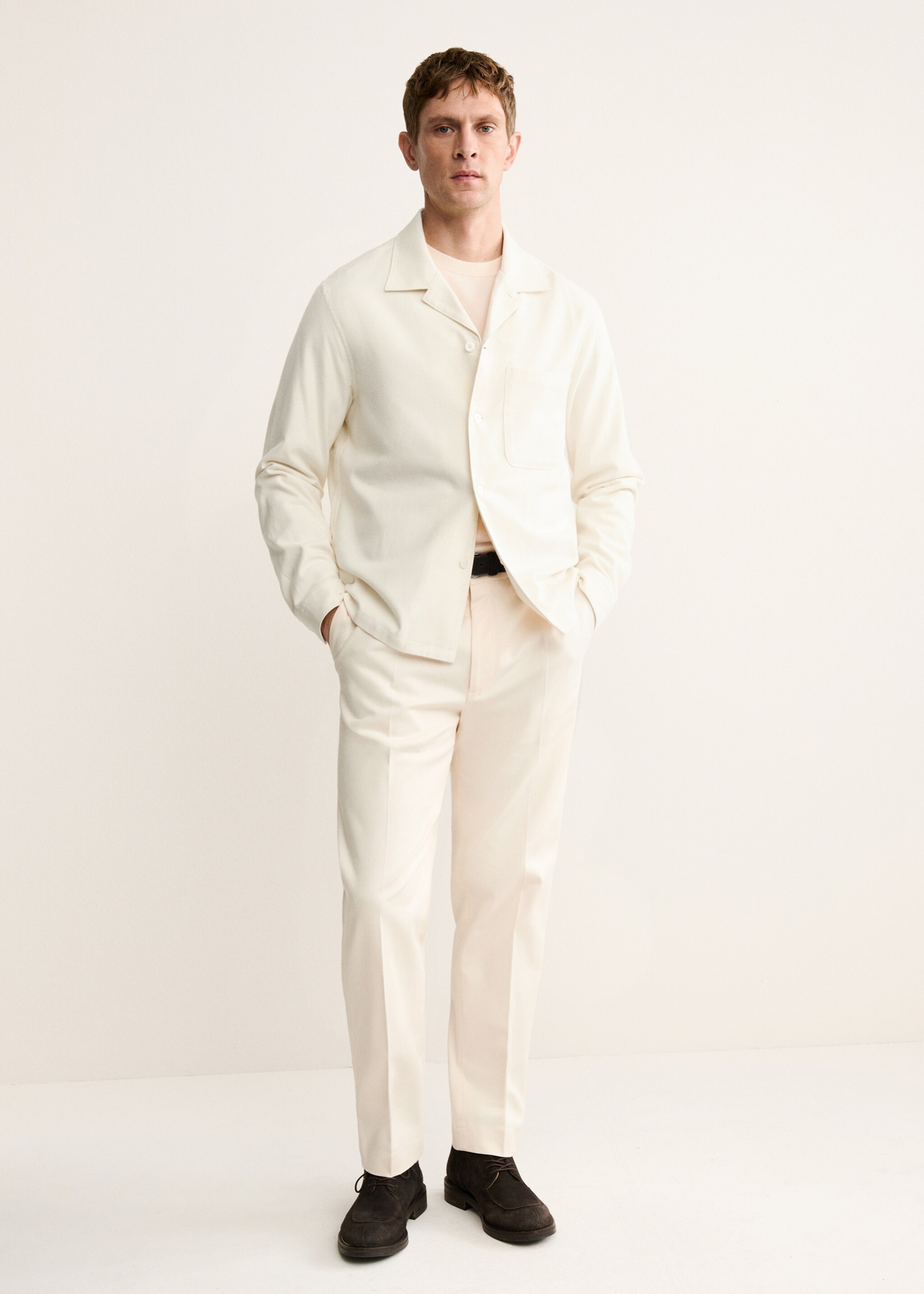 Regular fit pleated cotton trousers - General plane, Ivory White. Ref: 17068266-00.