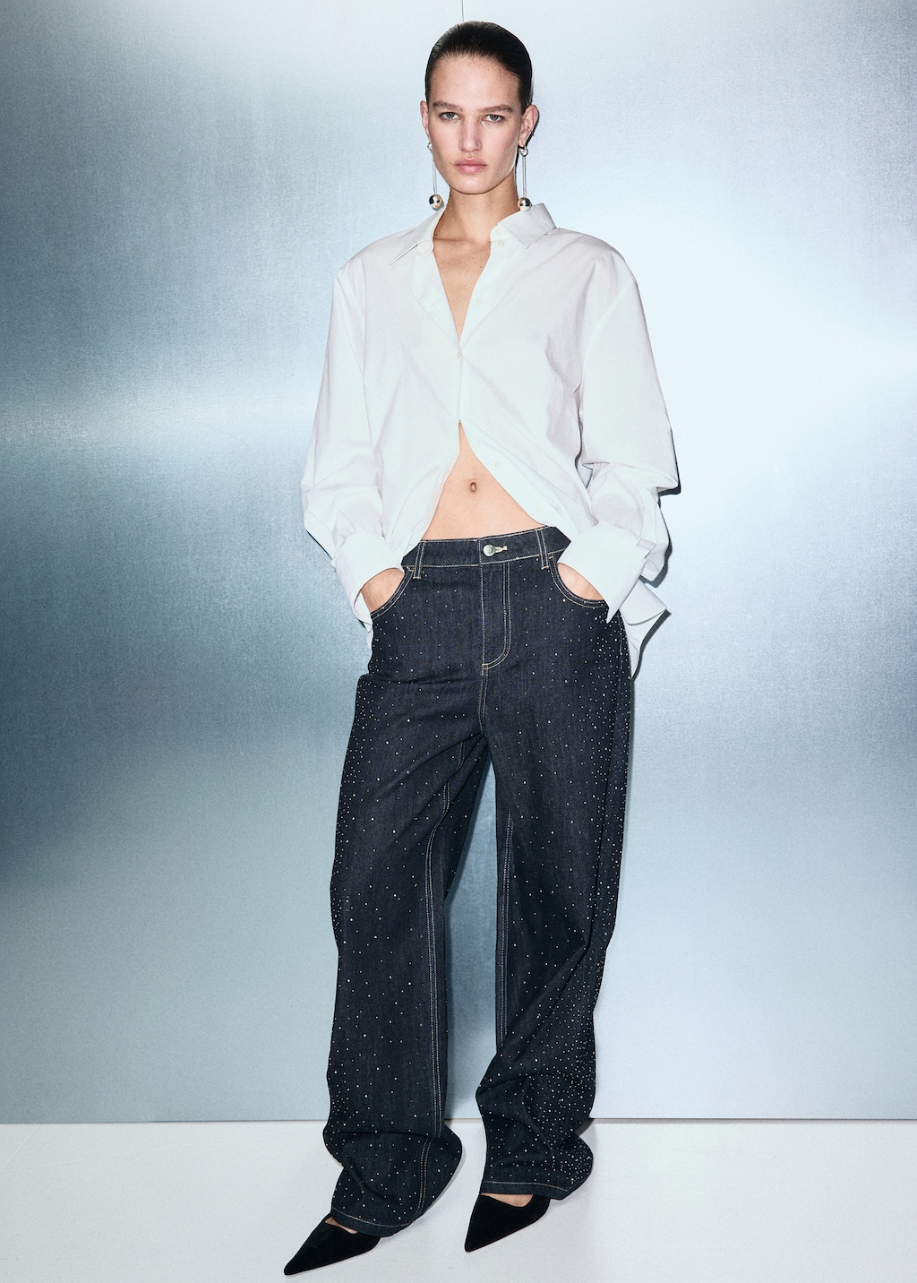 Straight jeans with rhinestone detail