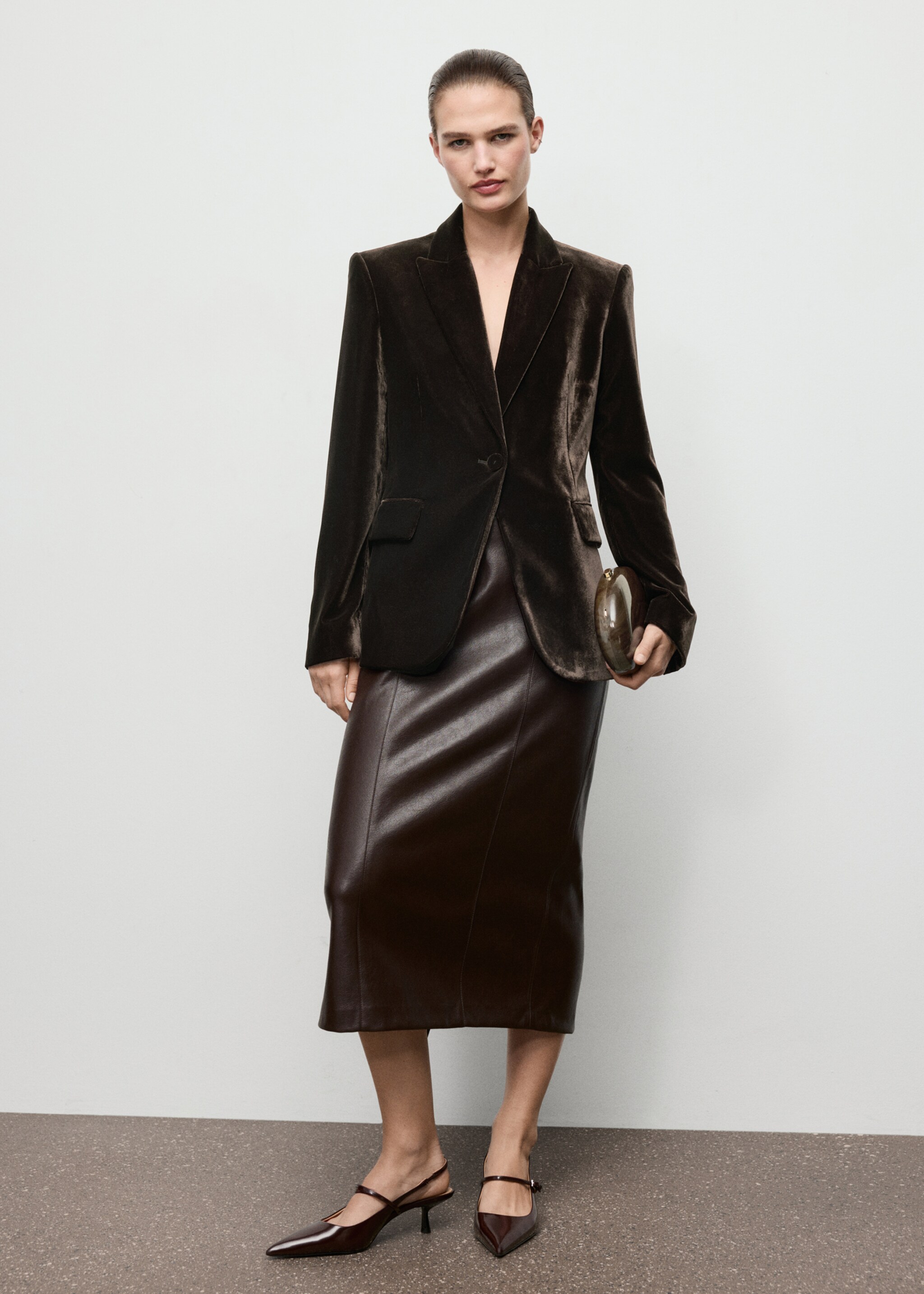 Structured velvet blazer - General plane, Chocolate. Ref: 17069406-00.
