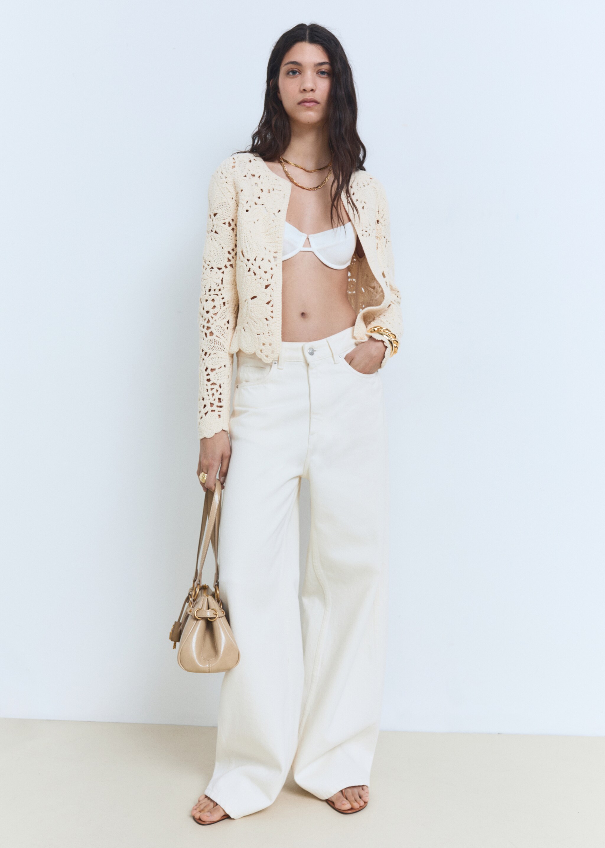 Veste en tricot ajouré avec ourlet festonné - Plan général