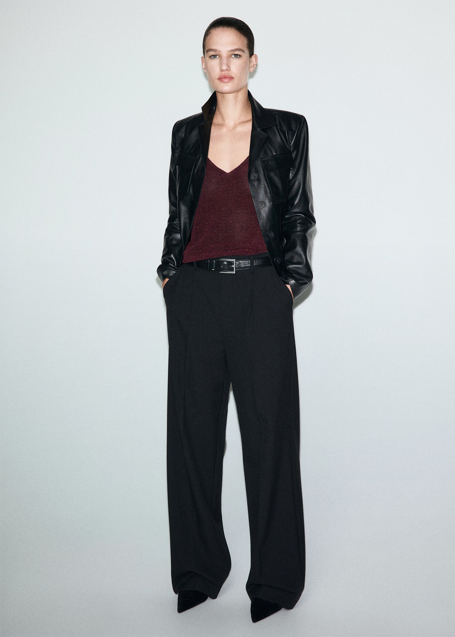 Lurex knitted V-neck top - General plane