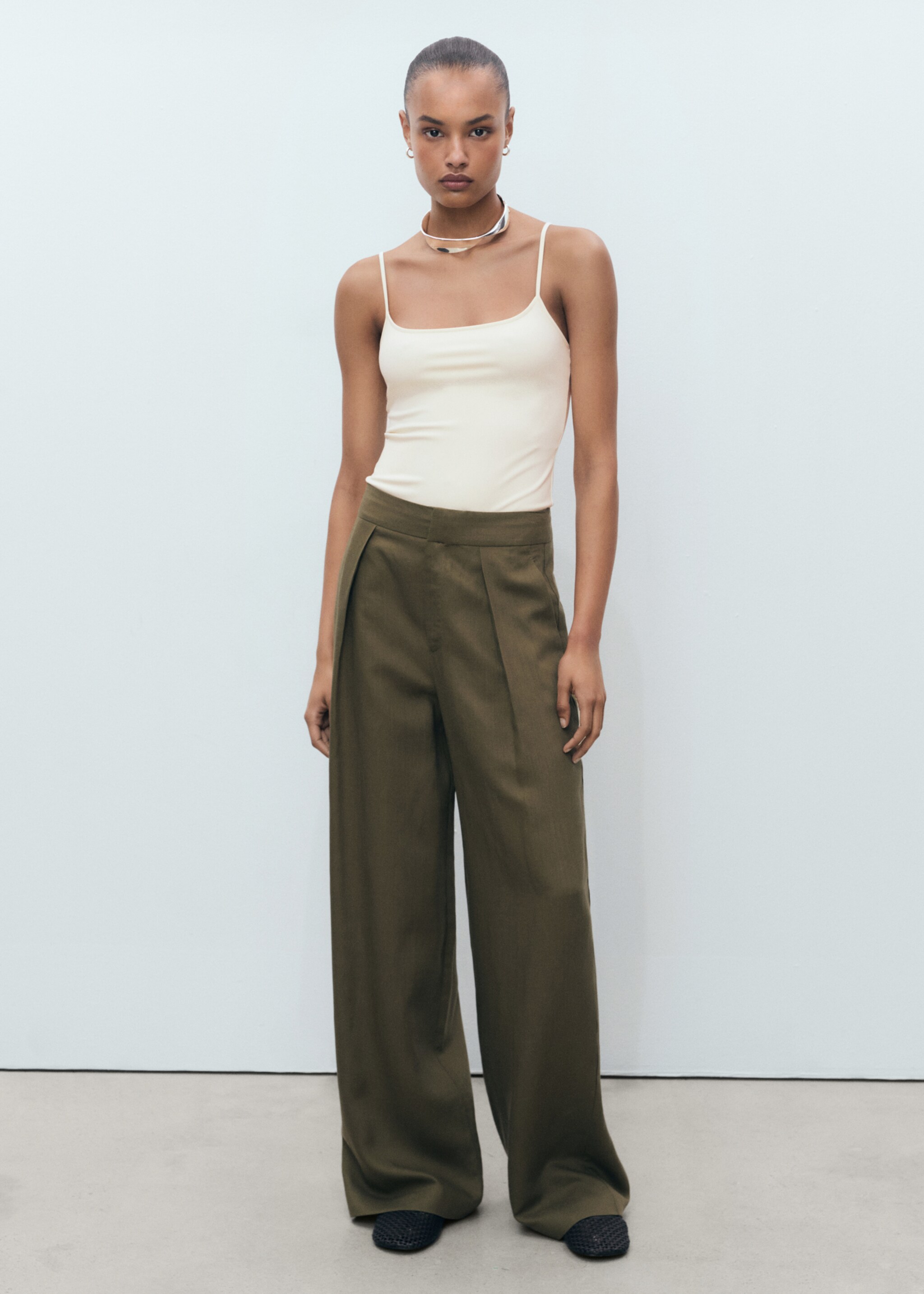 Spaghetti strap top - General plane, White. Ref: 17071198-00.