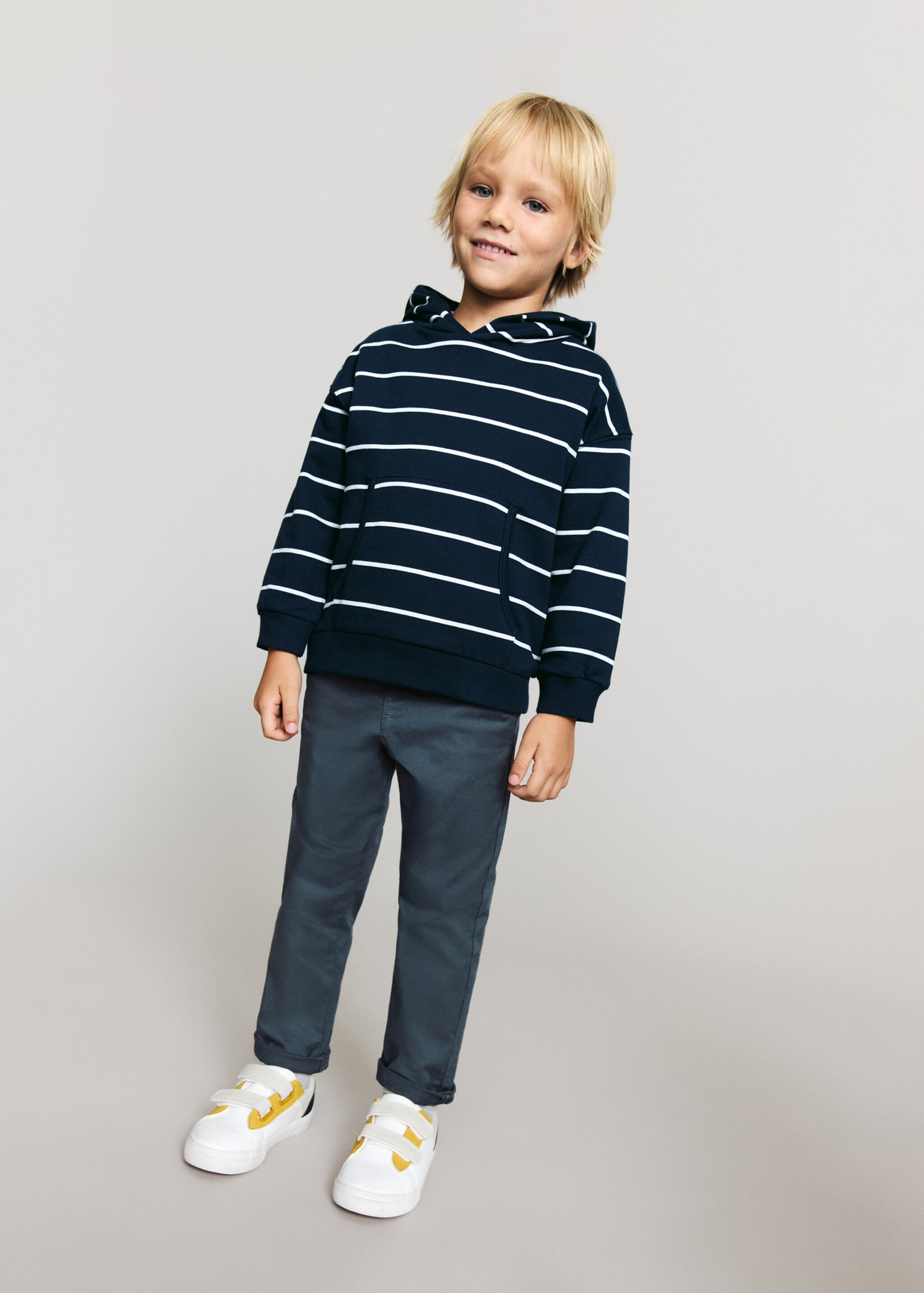 Cotton chinos - General plane