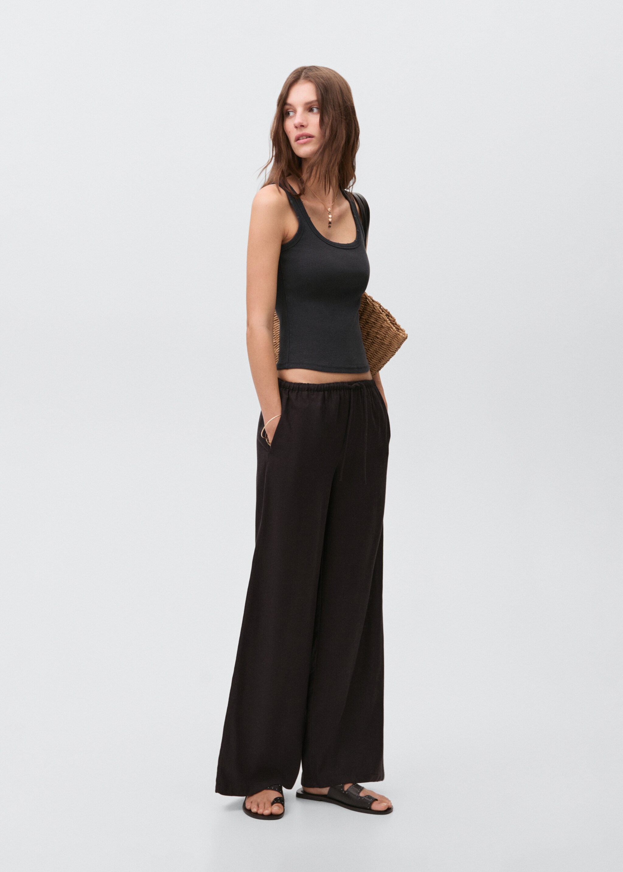 Knit strap top - General plane