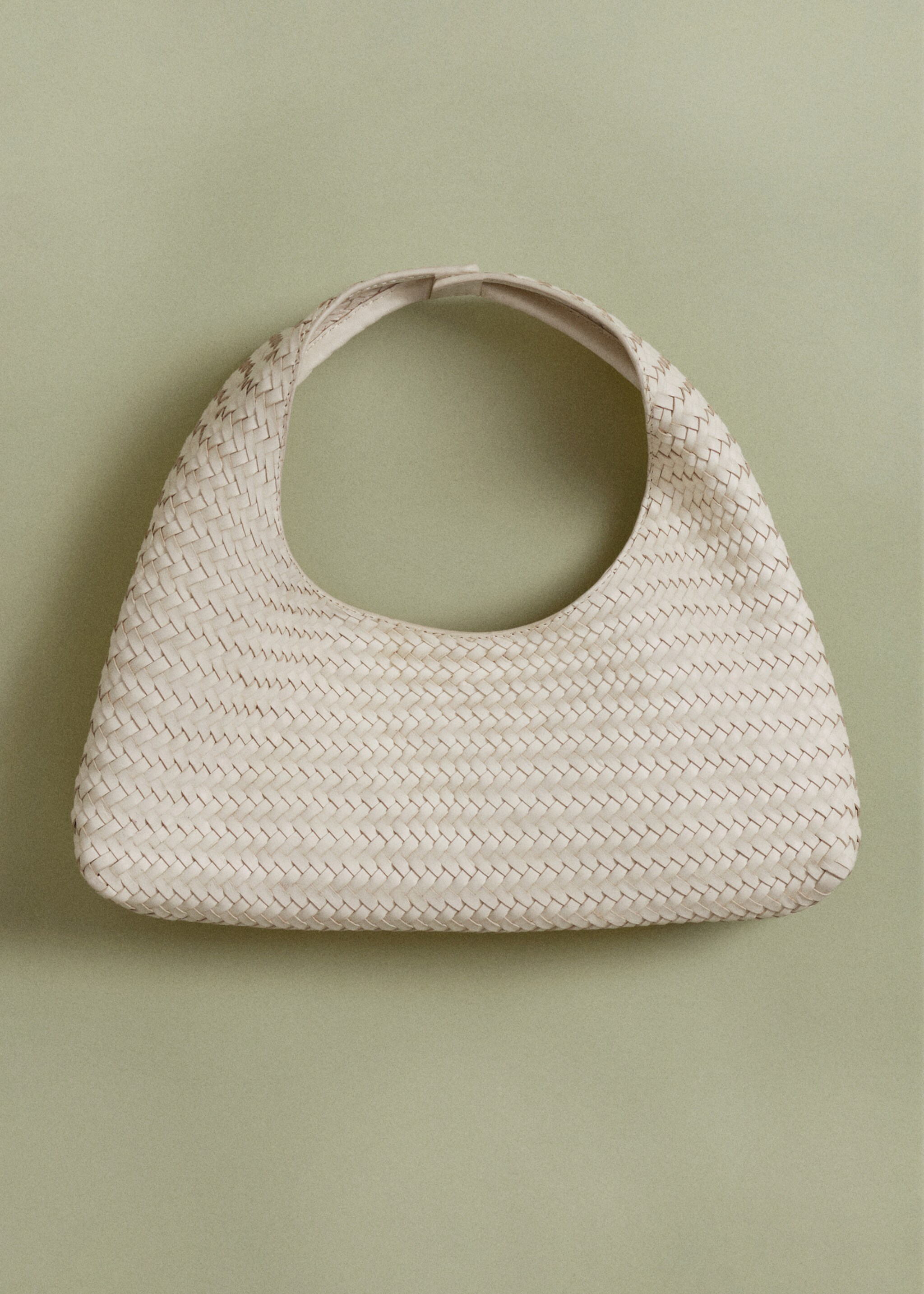 Braided leather handbag - General plane