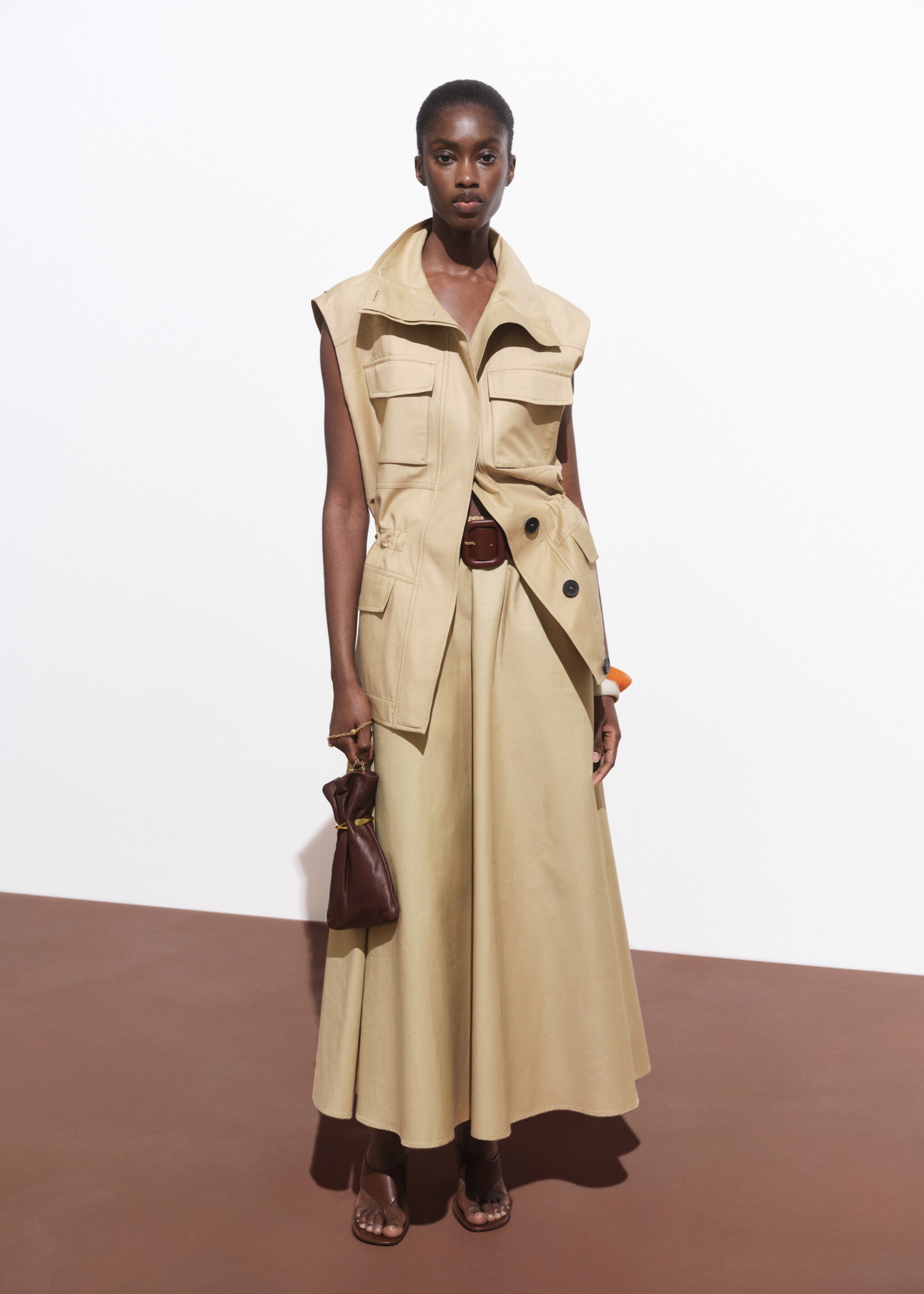 Oversized waistcoat with cargo pockets - General plane