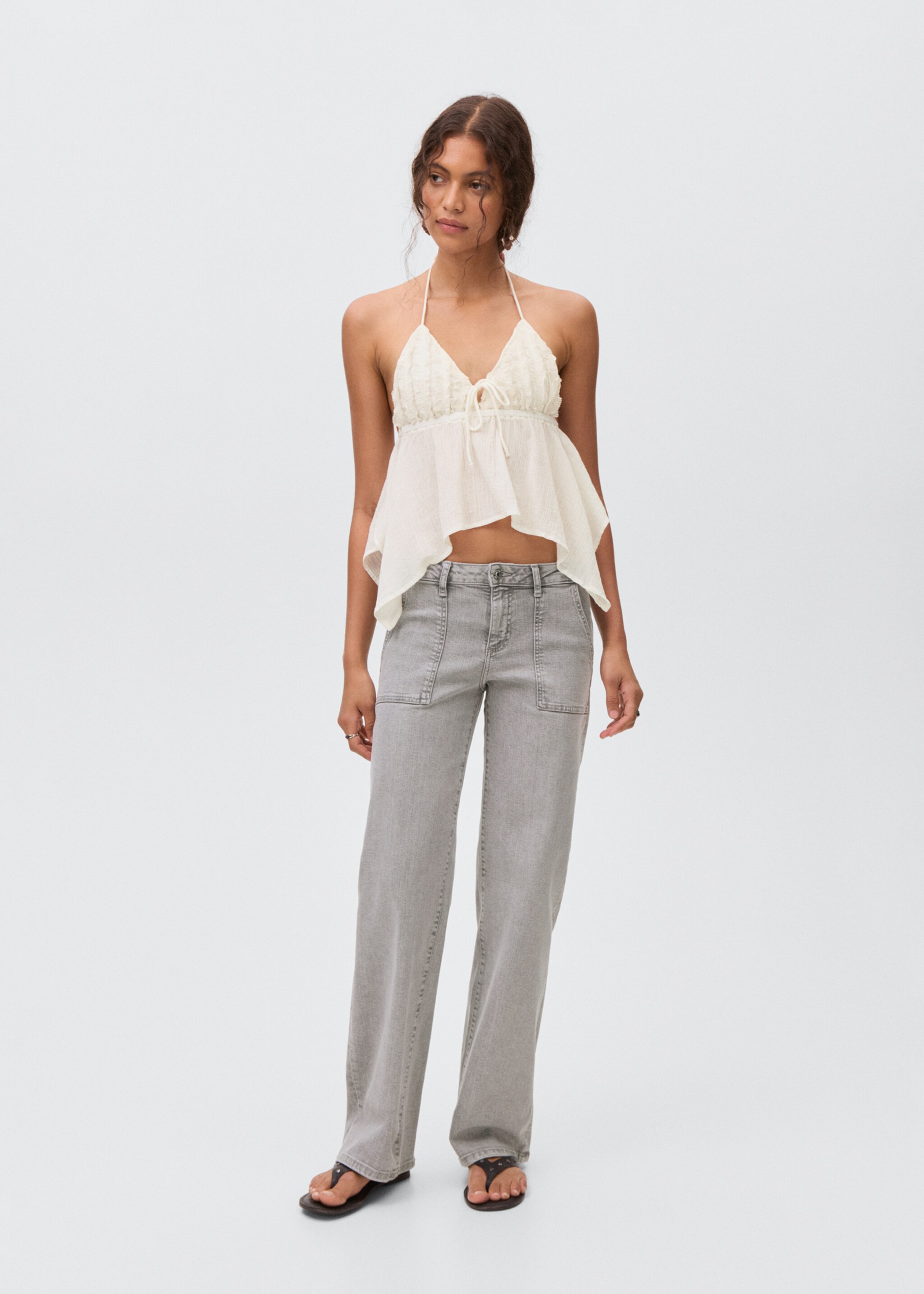 Halter top with ruffled detail - General plane