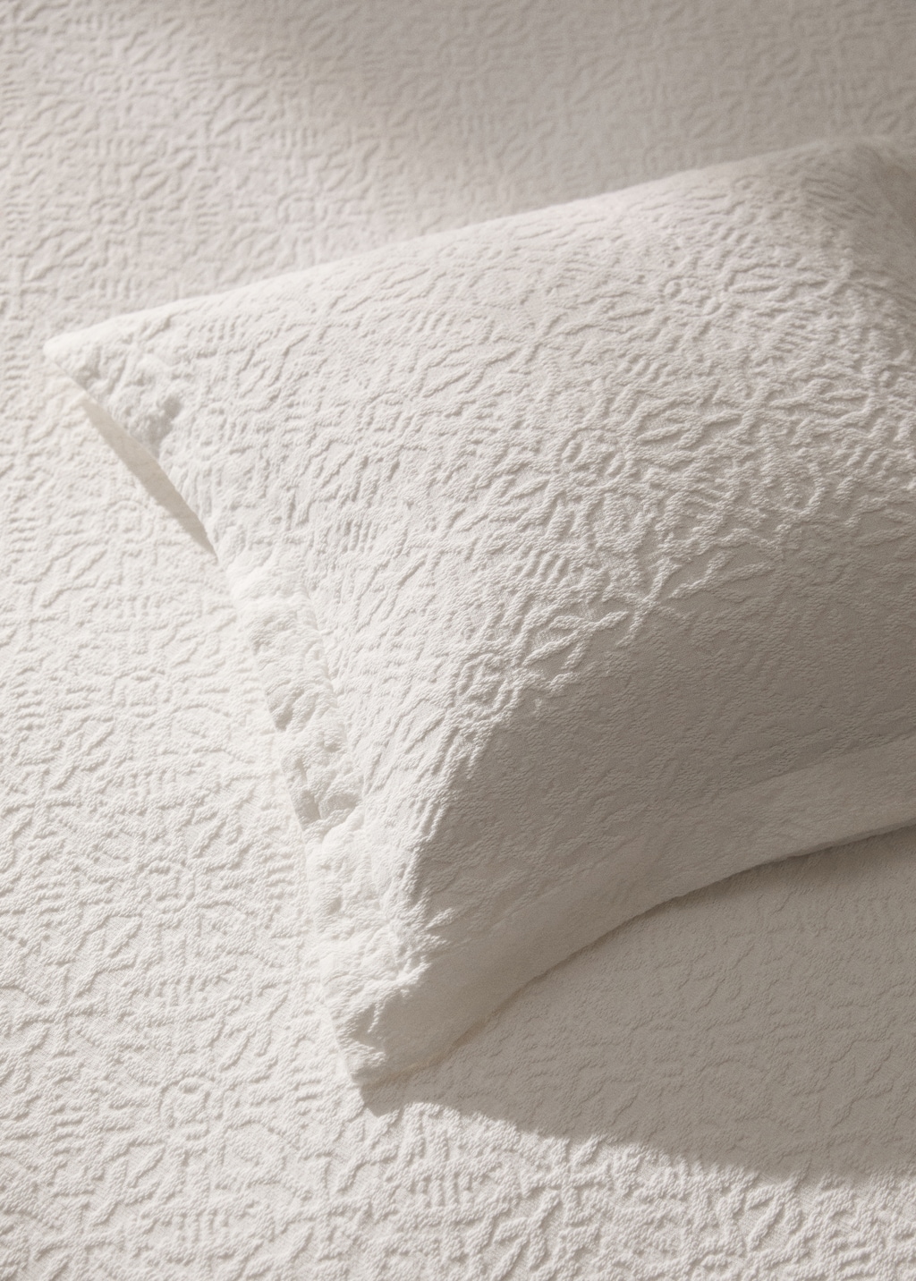 Cotton jacquard cushion cover with mosaic design 50x50 cm