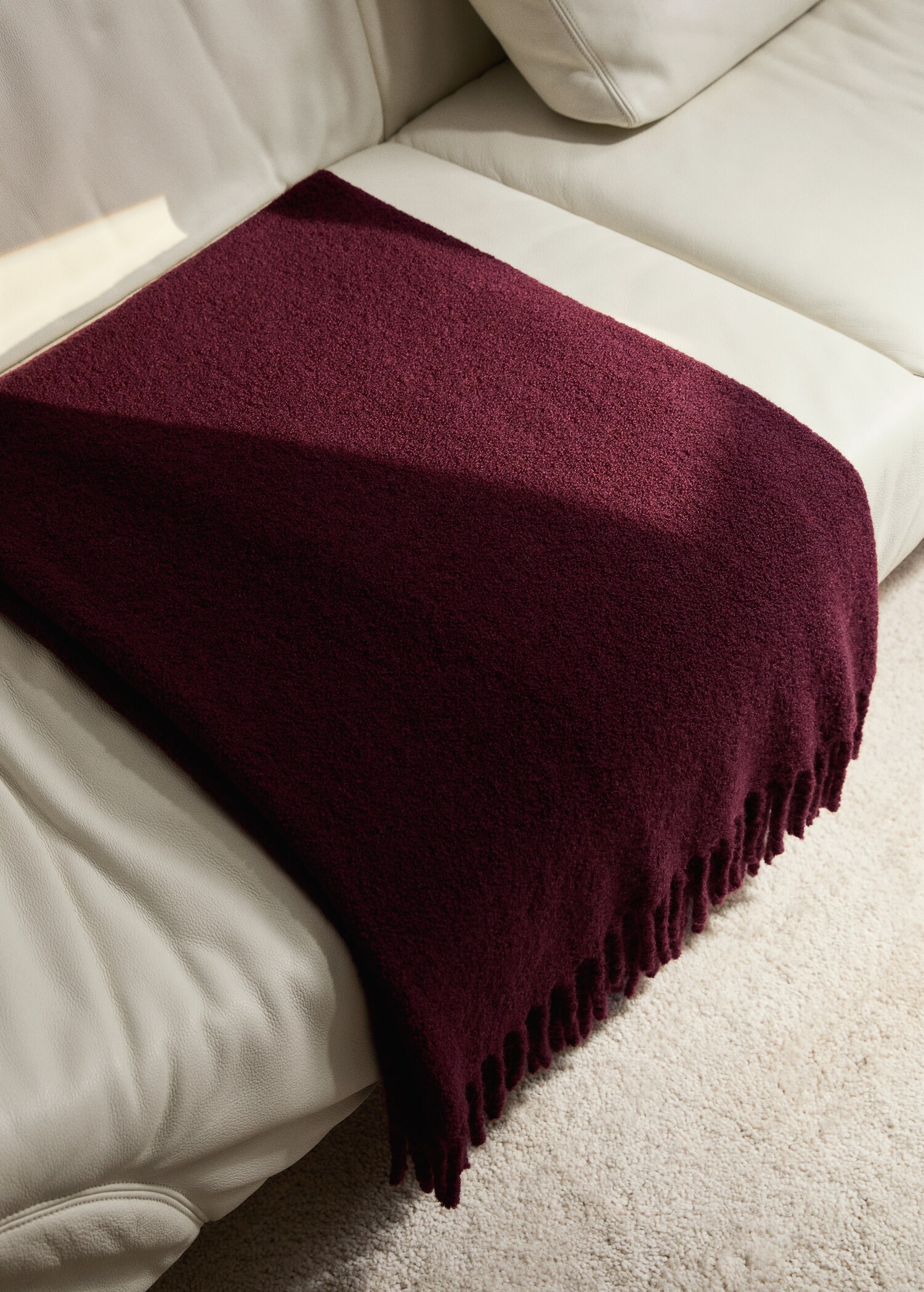 Bouclé effect wool blanket - General plane