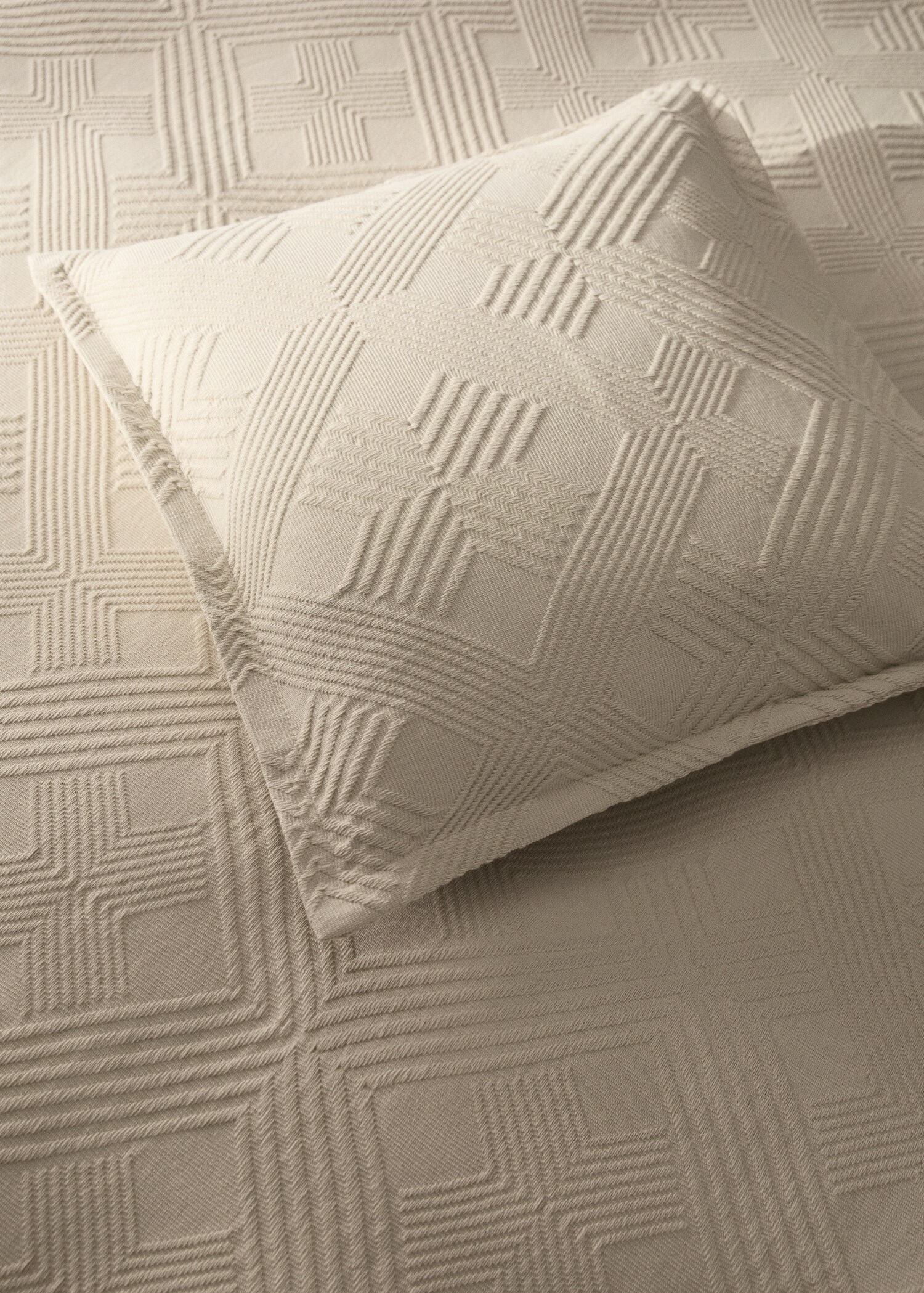 Cotton jacquard diamond cushion cover for bed 50x50 cm - General plane