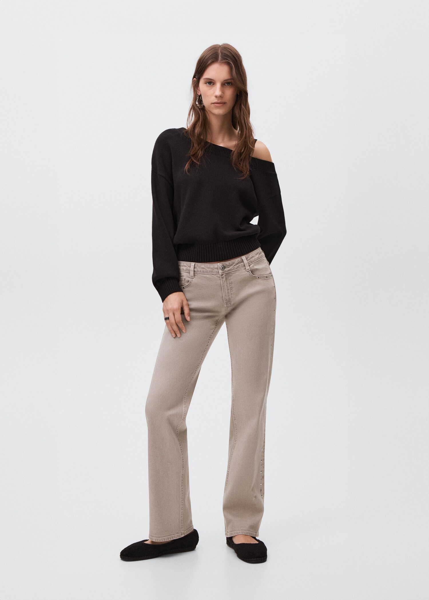 Low-waist studded jeans - General plane