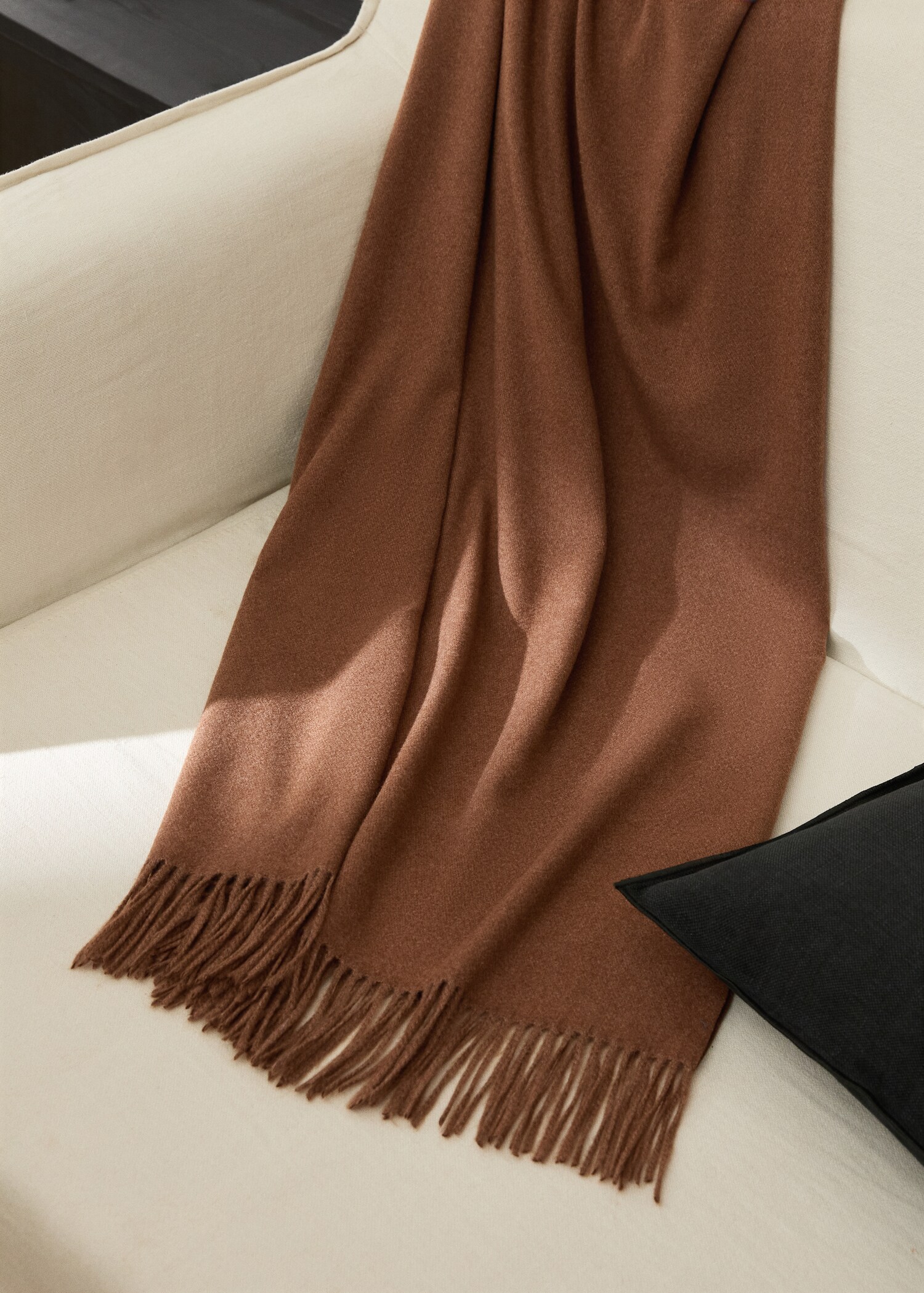 Fringed soft blanket - General plane