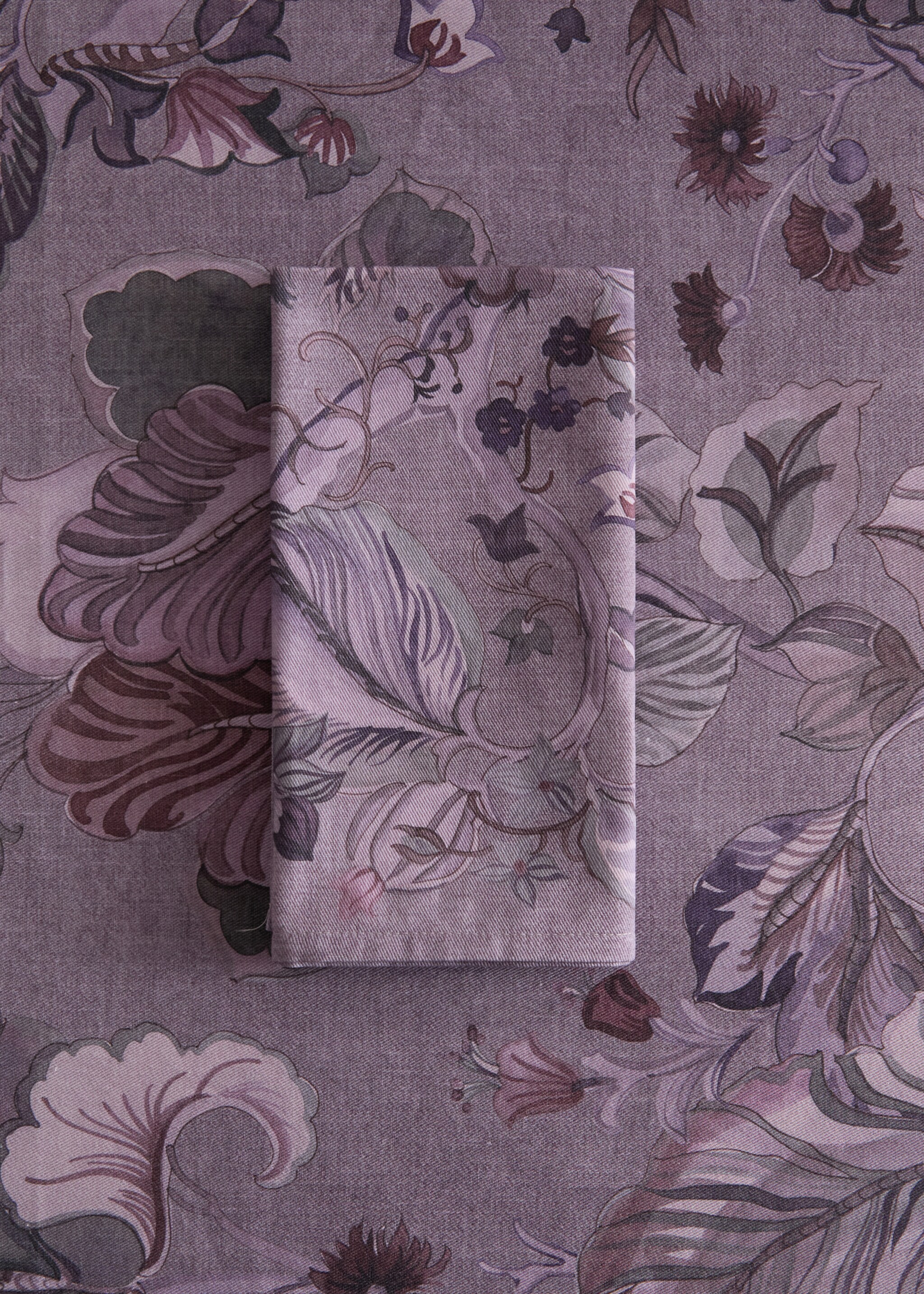 Printed cotton napkins - General plane, Plum. Ref: 17073322-00.