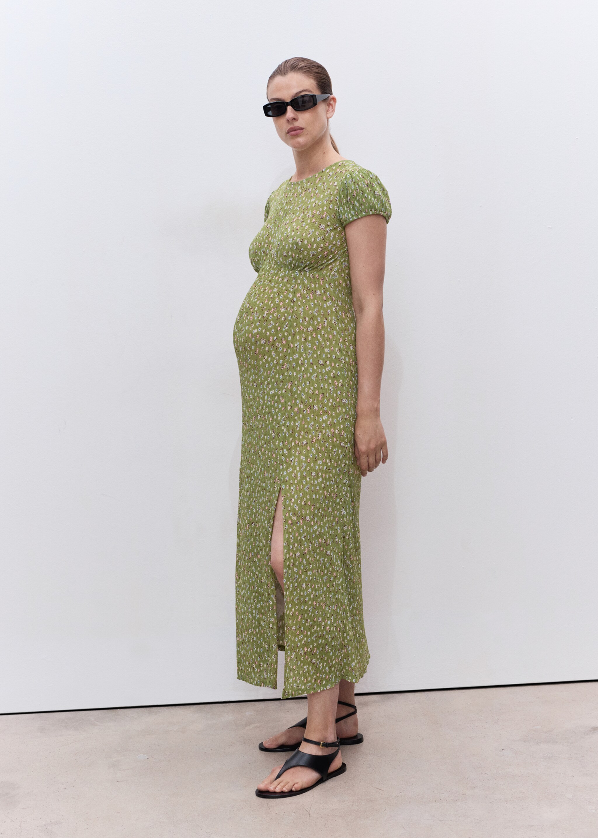 Floral-print pleated dress - General plane