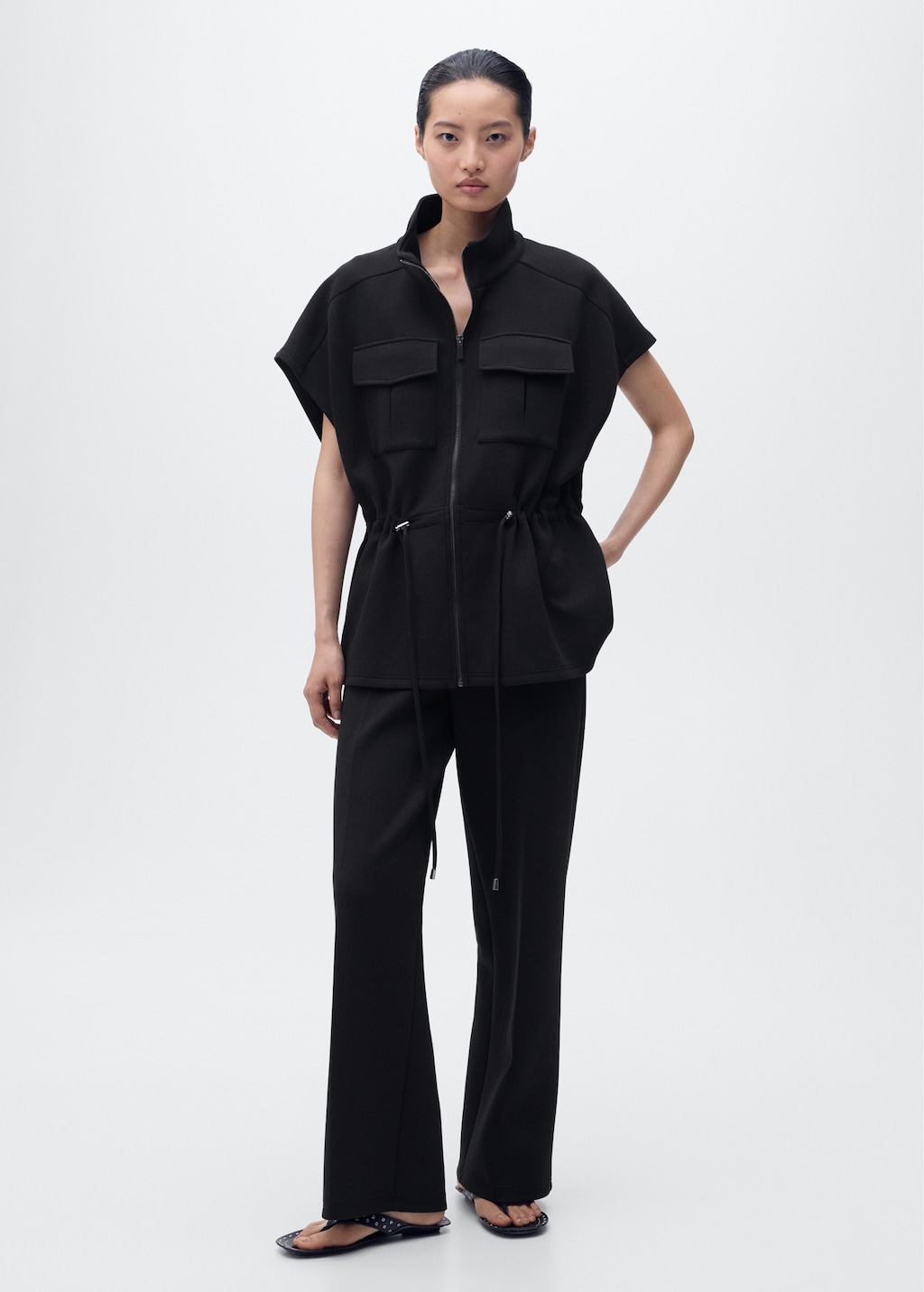 Straight-fit pants with elastic waist