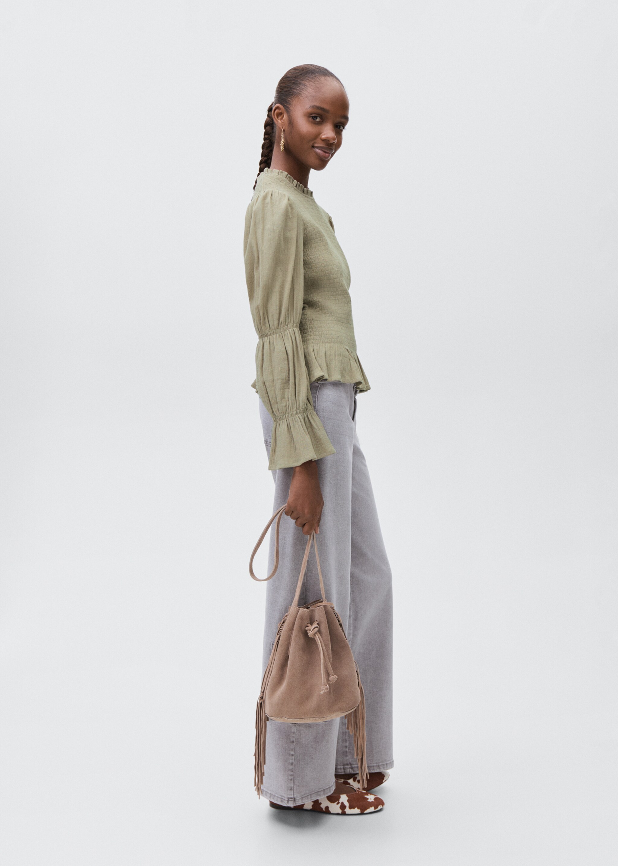 Ruched blouse with ruffles - General plane, Medium Green. Ref: 17074077-00.