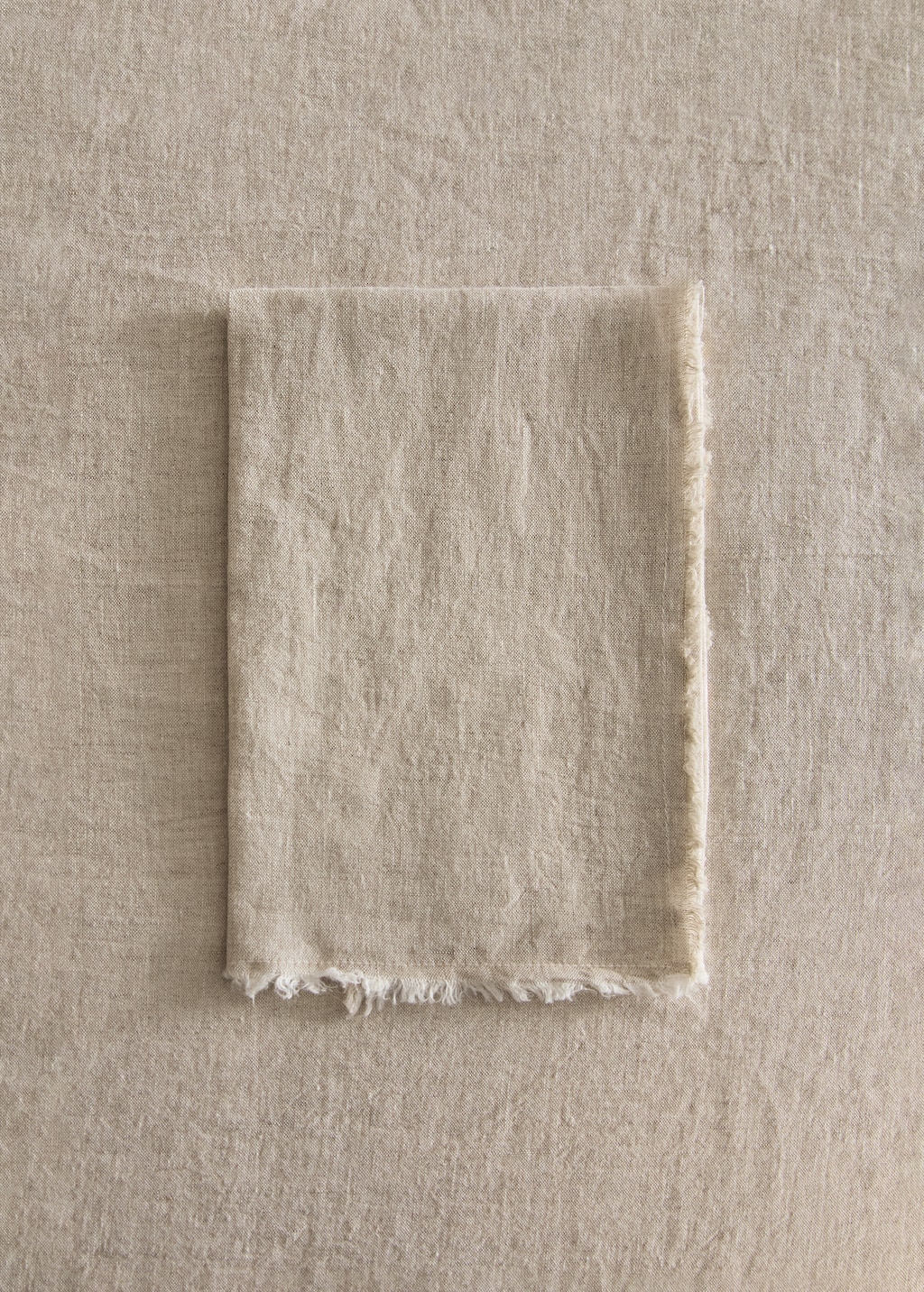Linen napkins with frayed ends