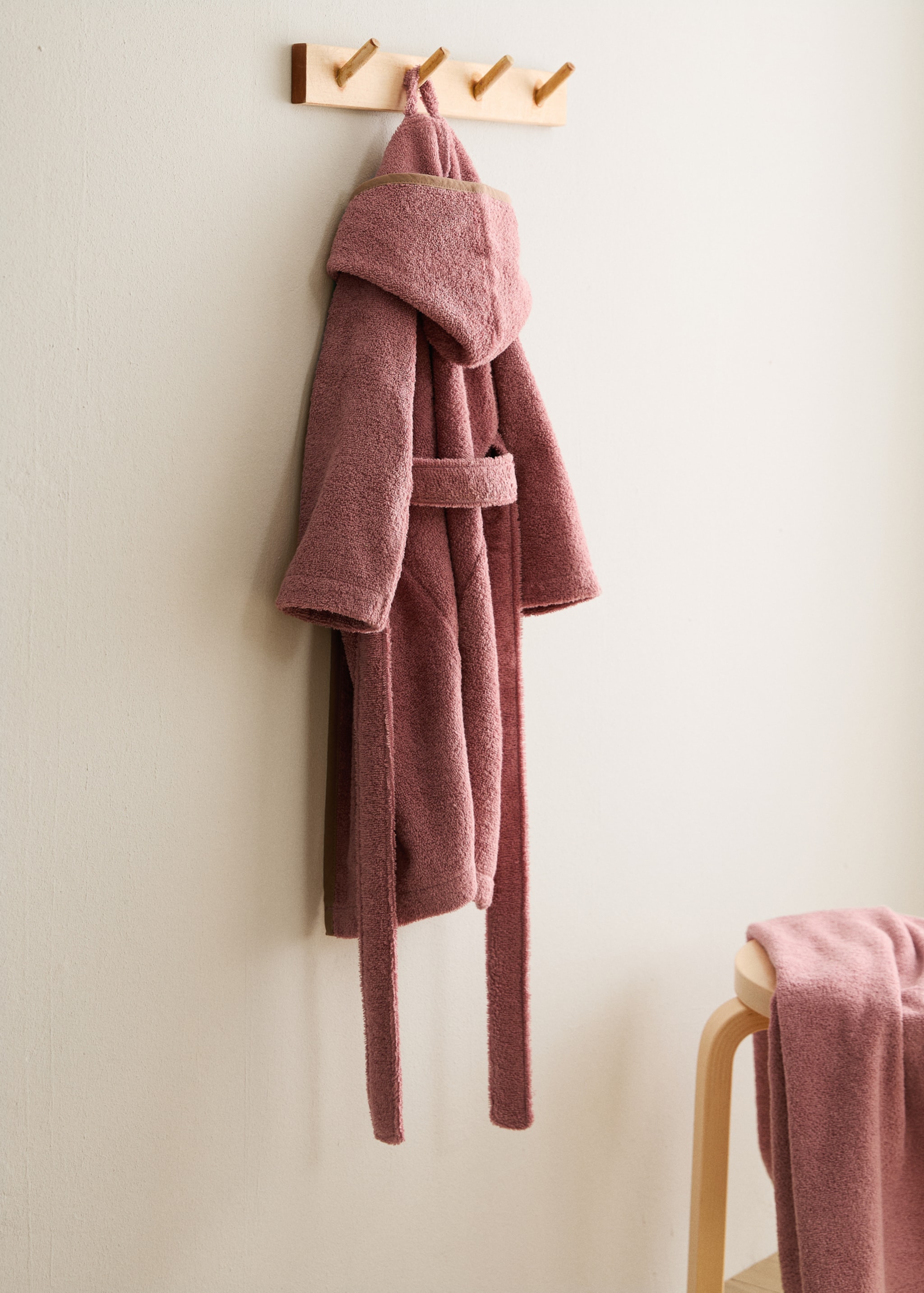 Children's cotton bathrobe with contrasting trim - General plane, Pink. Ref: 17075168-00.