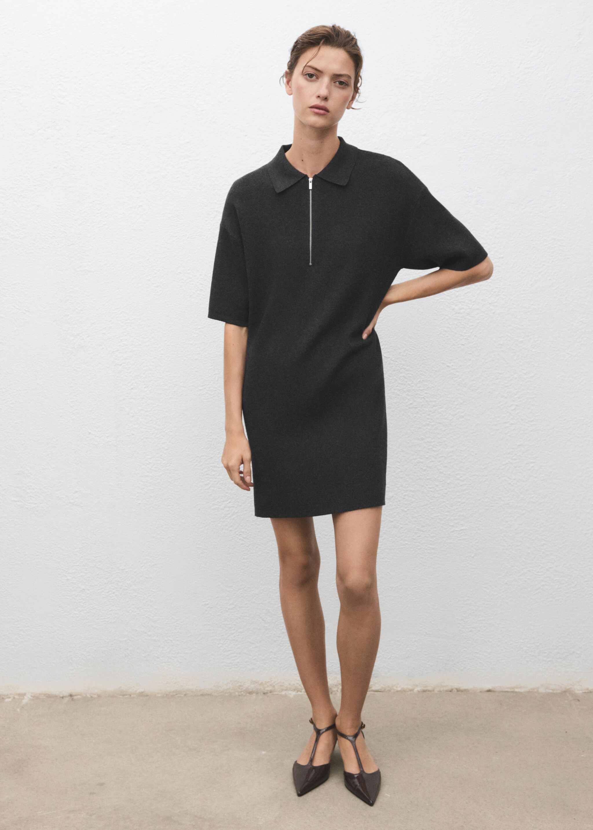 Knitted dress with polo neck - General plane, Dark Heather Grey. Ref: 17075803-00.