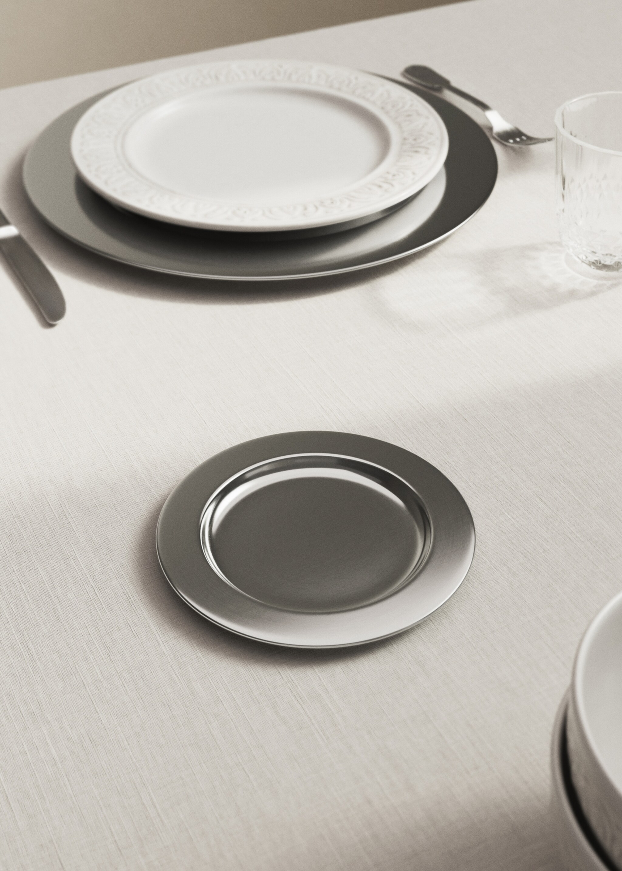 Matte stainless steel bread plate - General plane, Grey. Ref: 17075807-00.