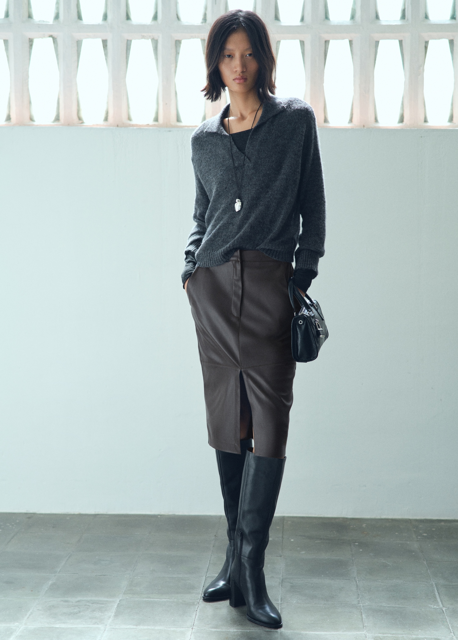 Falda efecto piel lápiz Mujer MANGO Guinea Ecuatorial