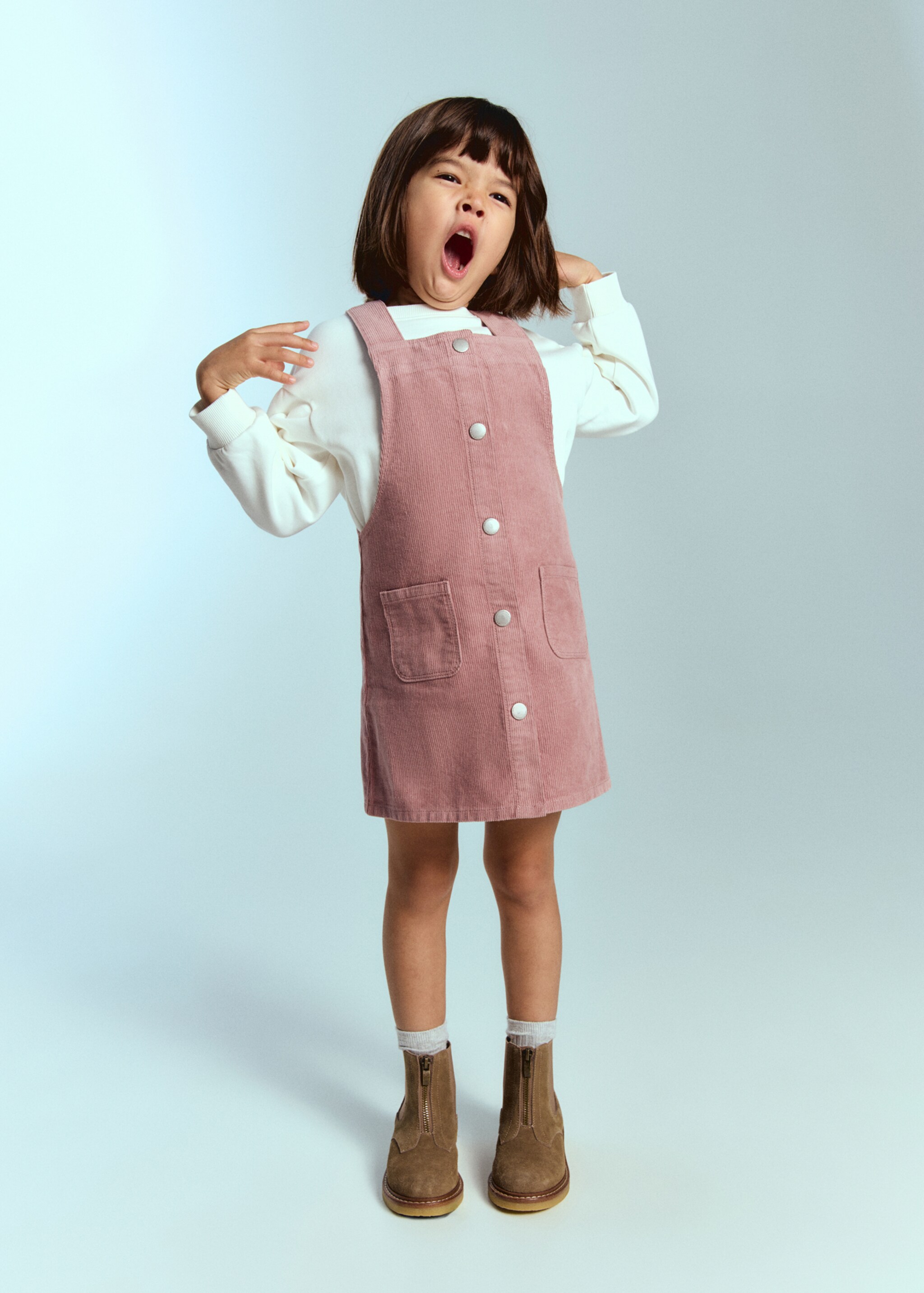 Corduroy pinafore with pockets - General plane, Pink. Ref: 17076334-00.