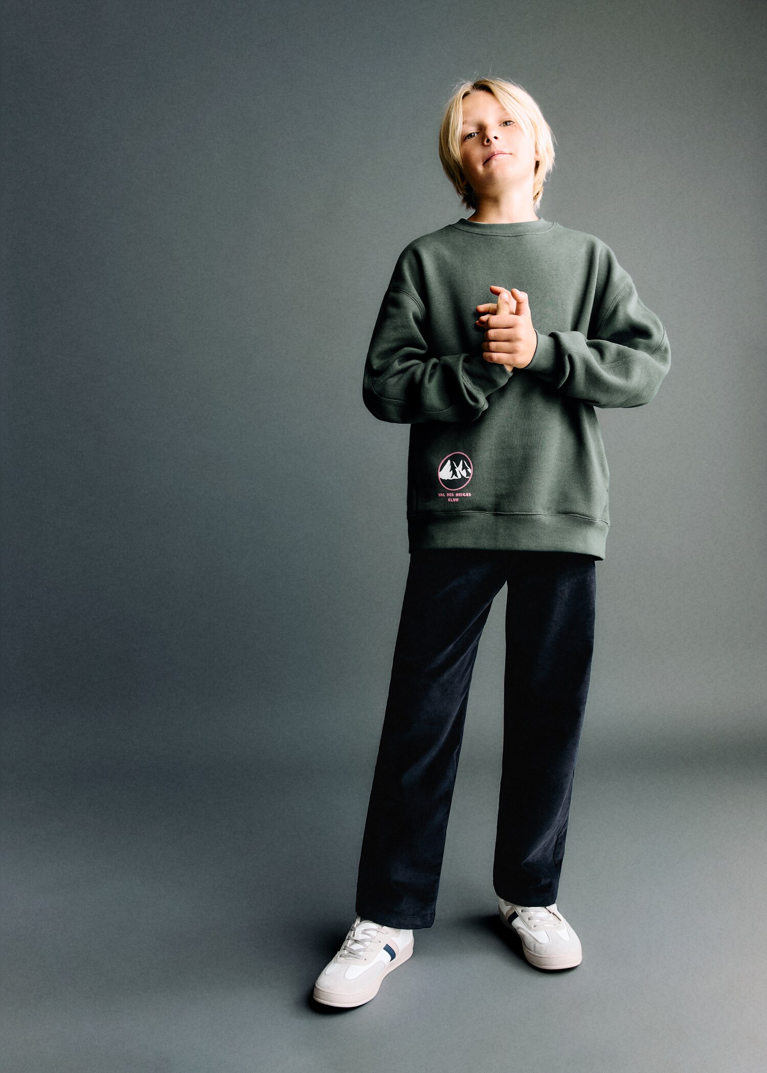 Corduroy straight trousers - General plane