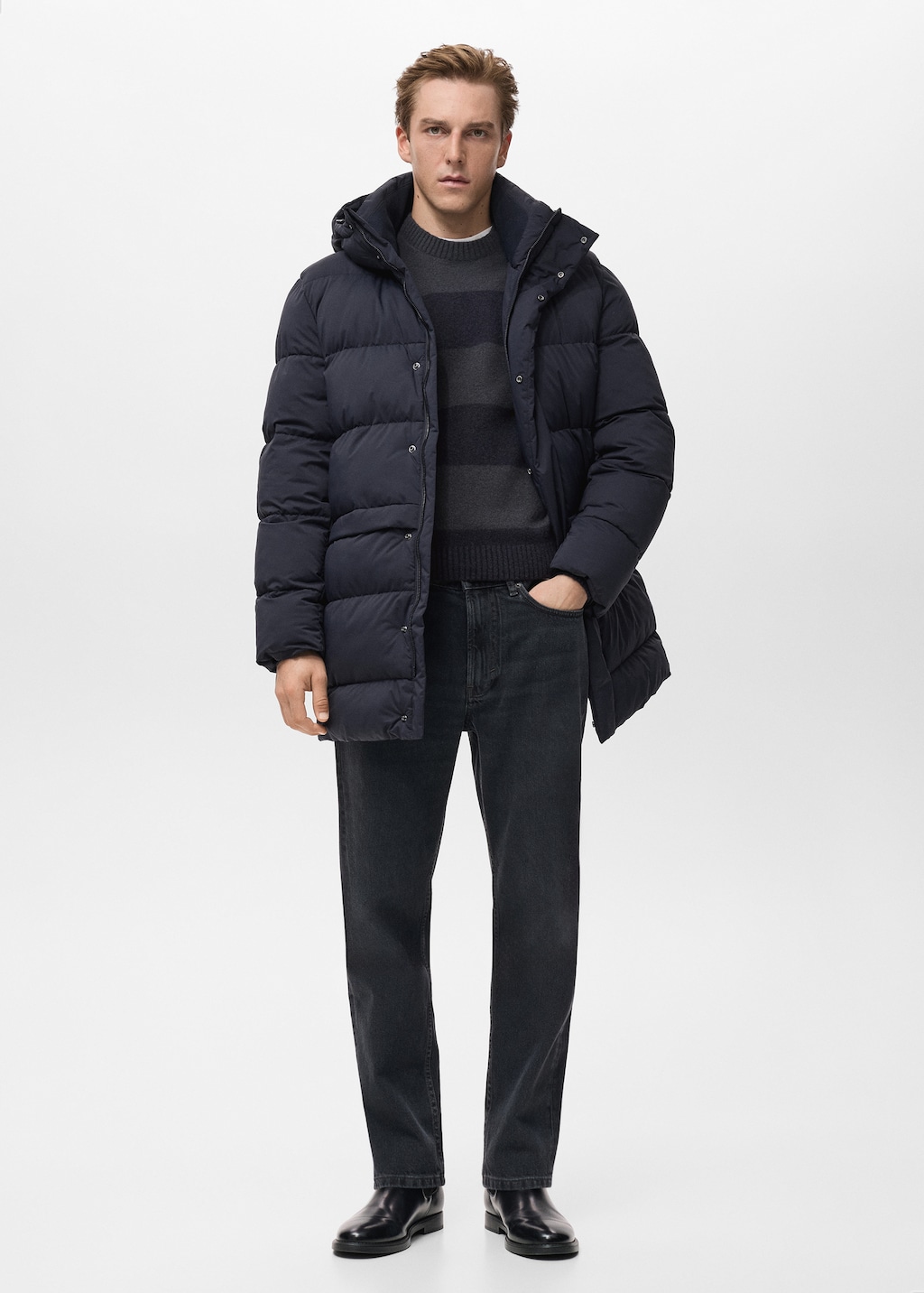 Water-repellent hood puffer coat