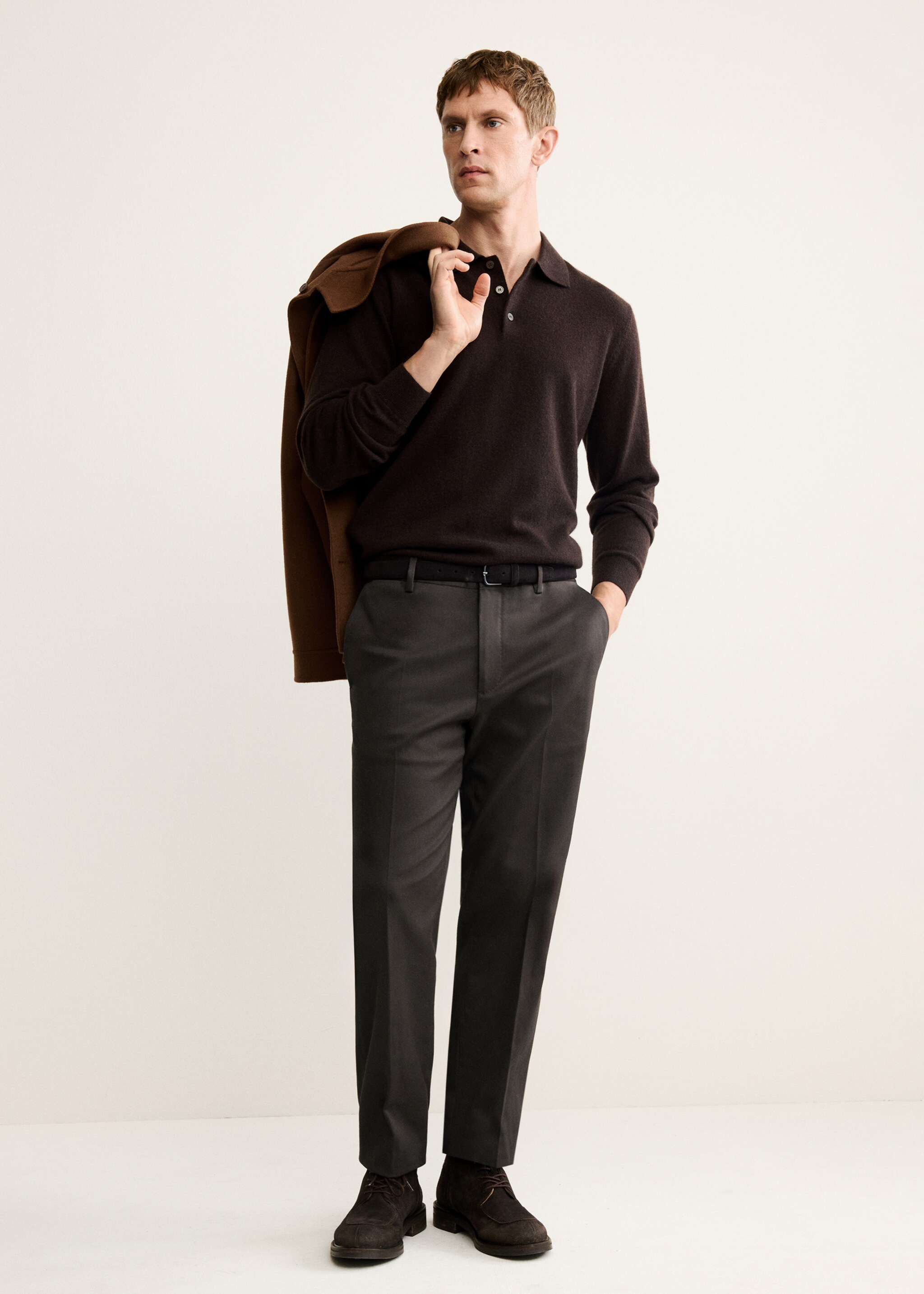 Camisola com estilo de polo de 100% caxemira - Plano geral, Chocolate. Ref: 17078276-00.