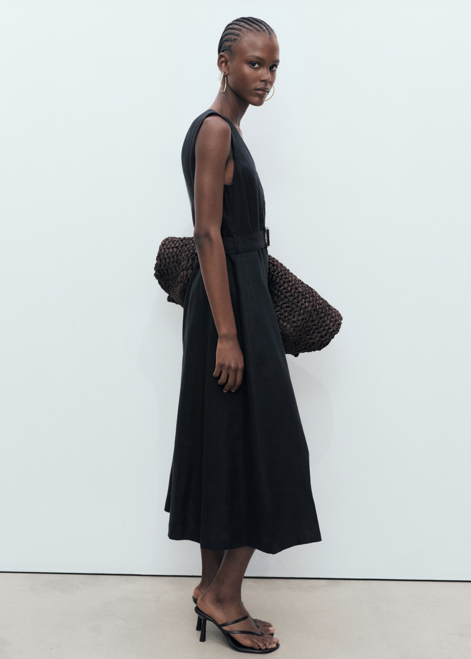 Flared linen dress with belt - General plane