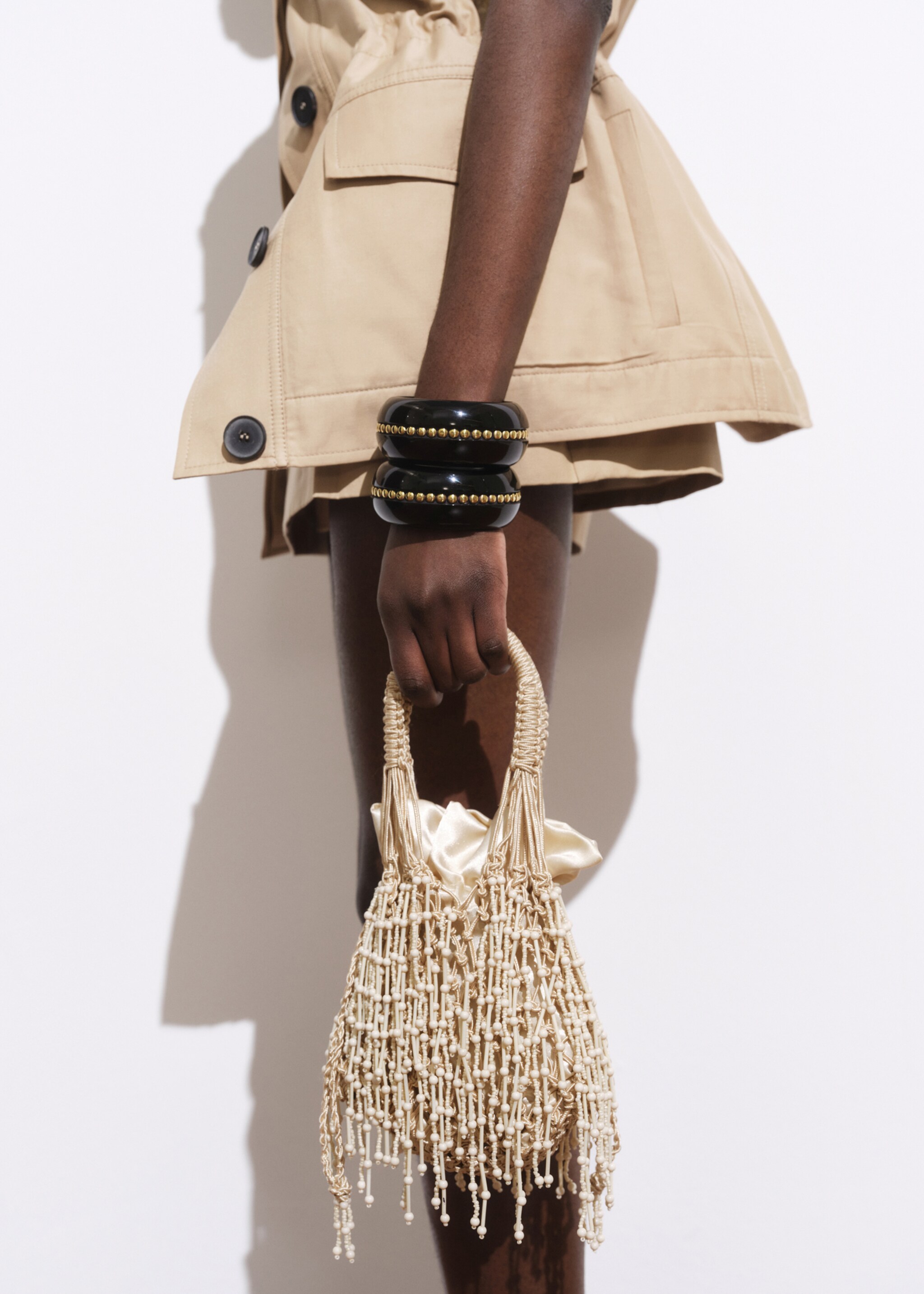 Beaded handbag - General plane