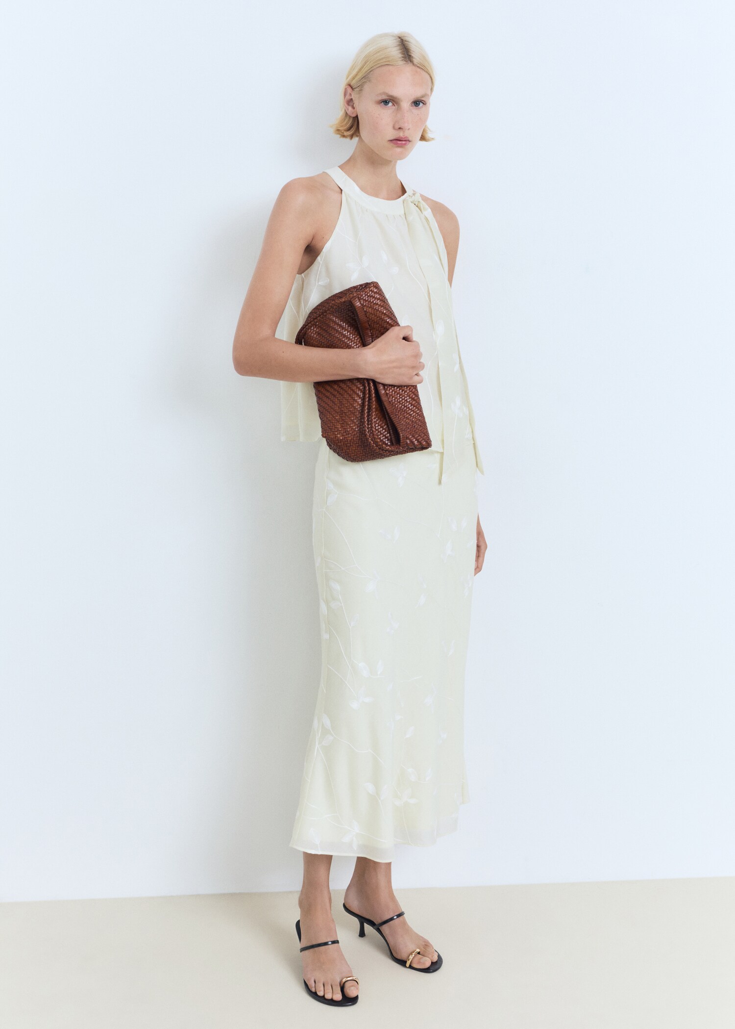 Flowers midi skirt - General plane