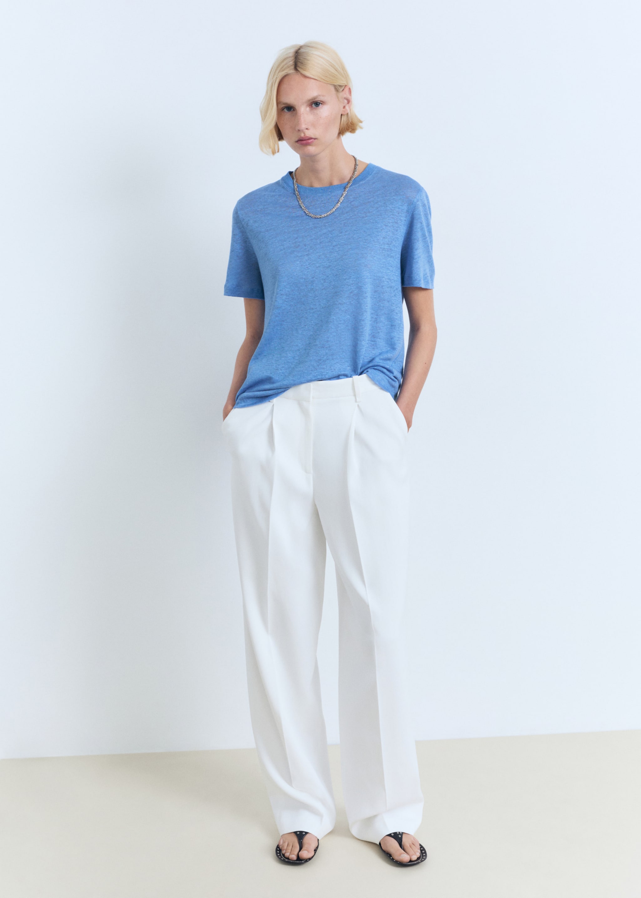 Short-sleeved linen t-shirt - General plane